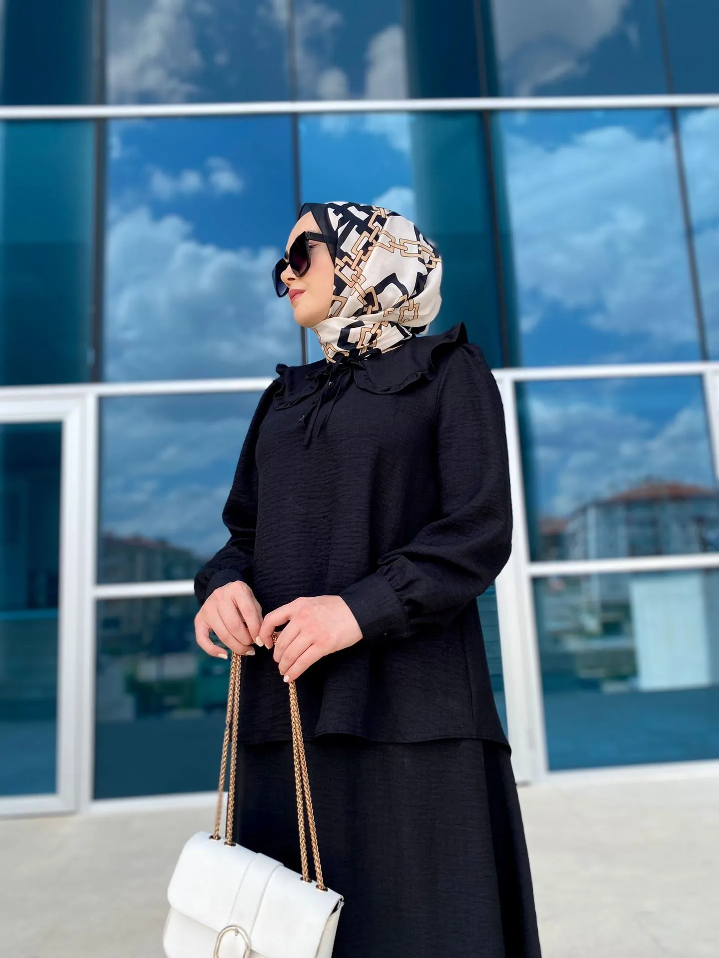 Mevlana Etekli , Yaka Detaylı Alt Üst Takım -Siyah