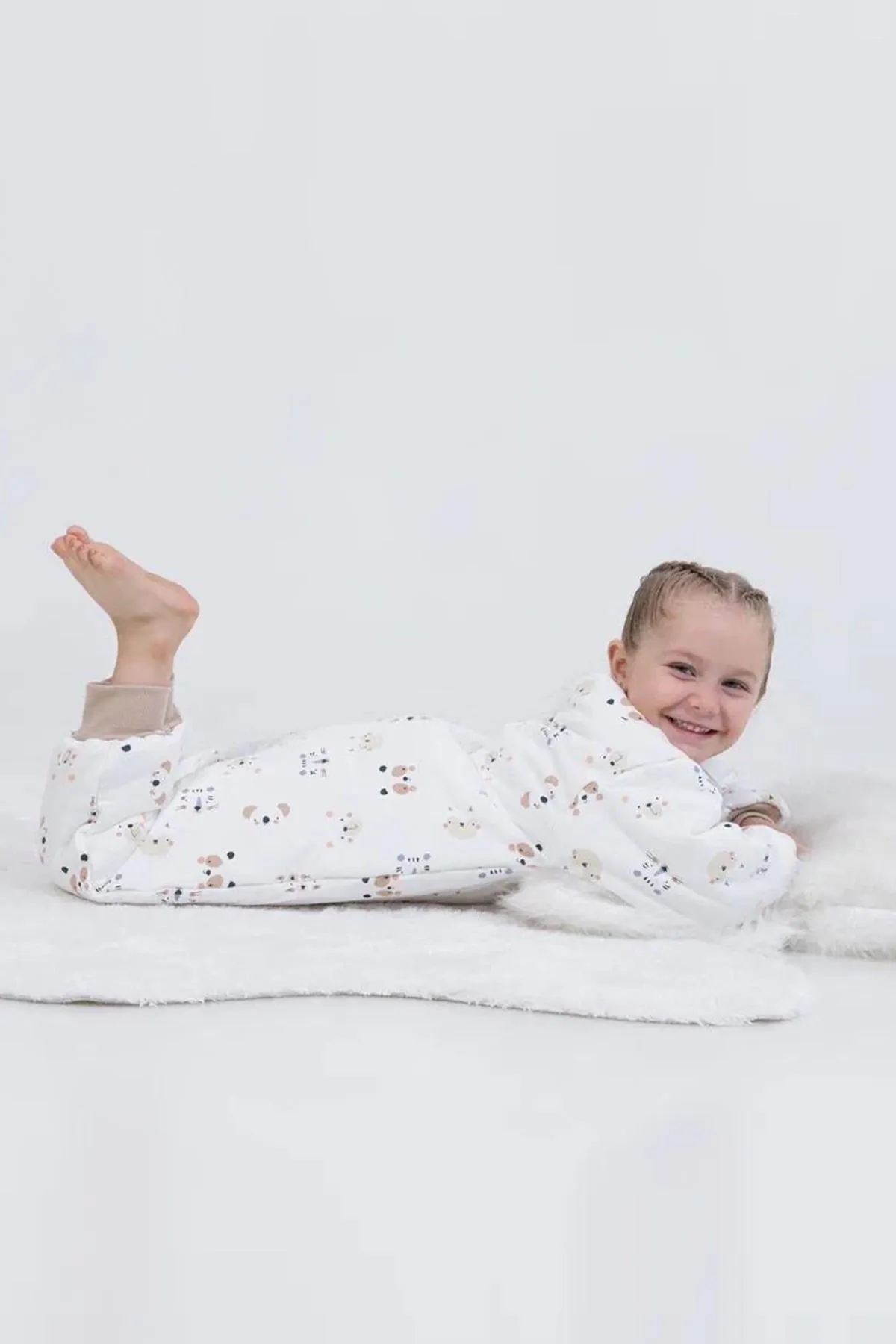 Miniğimin Cicileri Panda Erkek ve Kız Çocuk Elyaf Dolgulu  2.5 Tog Desenli Uyku Tulumu - Beyaz