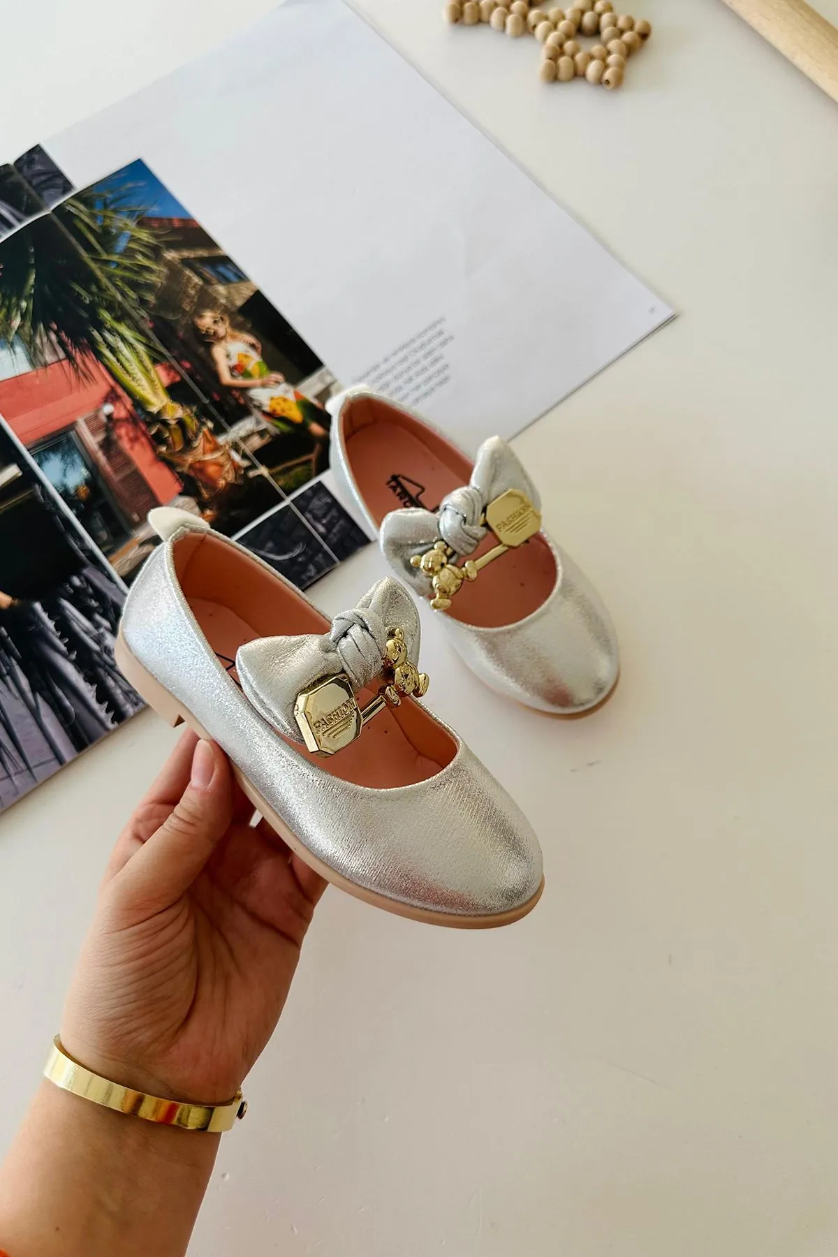 Miniğimin Cicileri Fiyonk Bear Detaylı Lastikli Kız Çocuk Ortopedik Babet - Gümüş