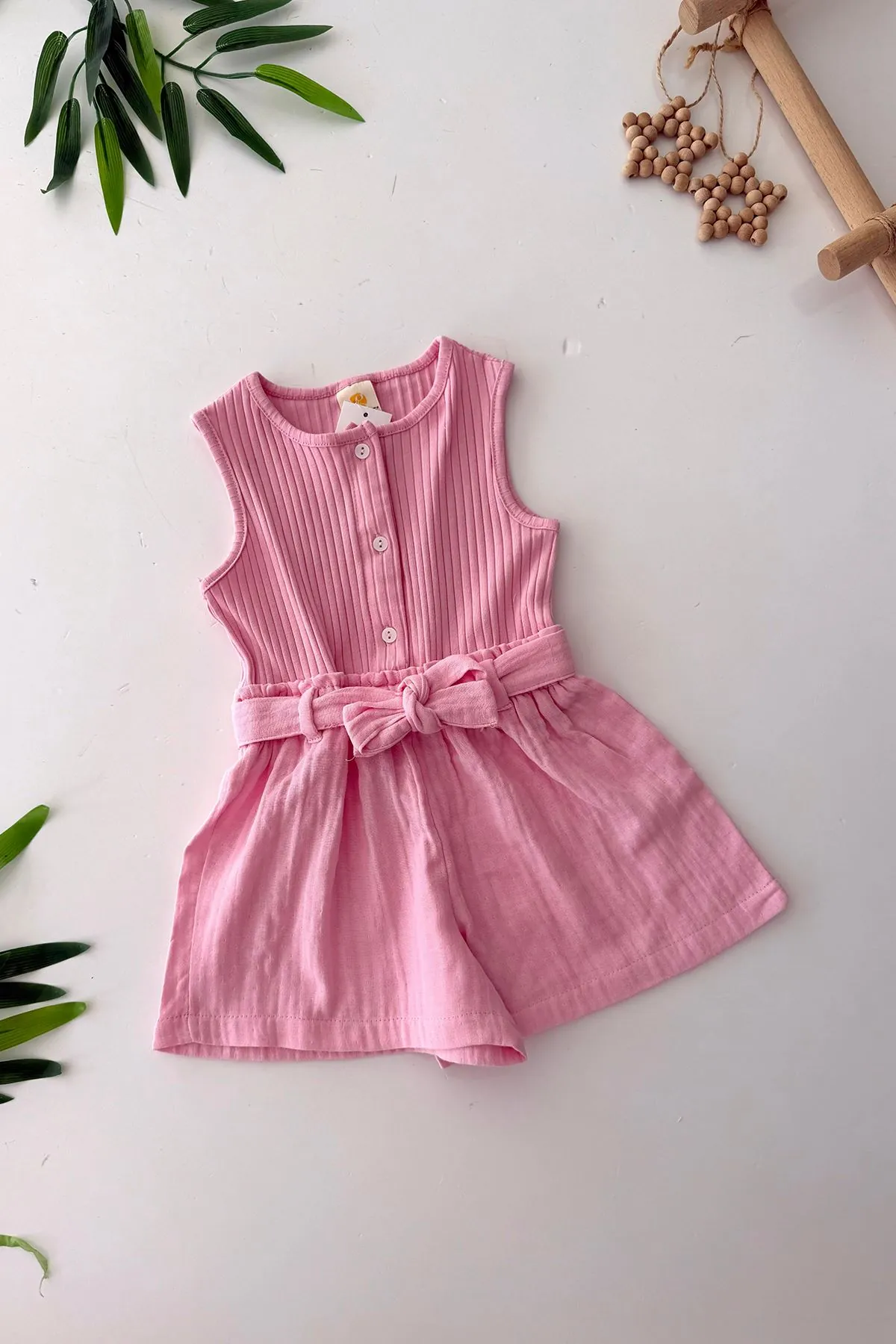 Miniğimin Cicileri Düğme Detaylı Pamuklu Müslin Şort Detaylı Kız Bebe Tulum - Pembe