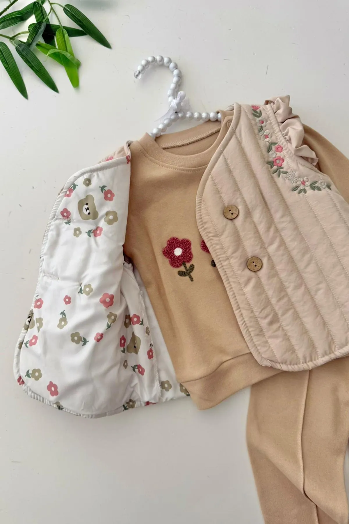 Miniğimin Cicileri (6-18 ay) Çiçek İşleme Yelekli Kız Bebe 3 lü Takım - Vizon