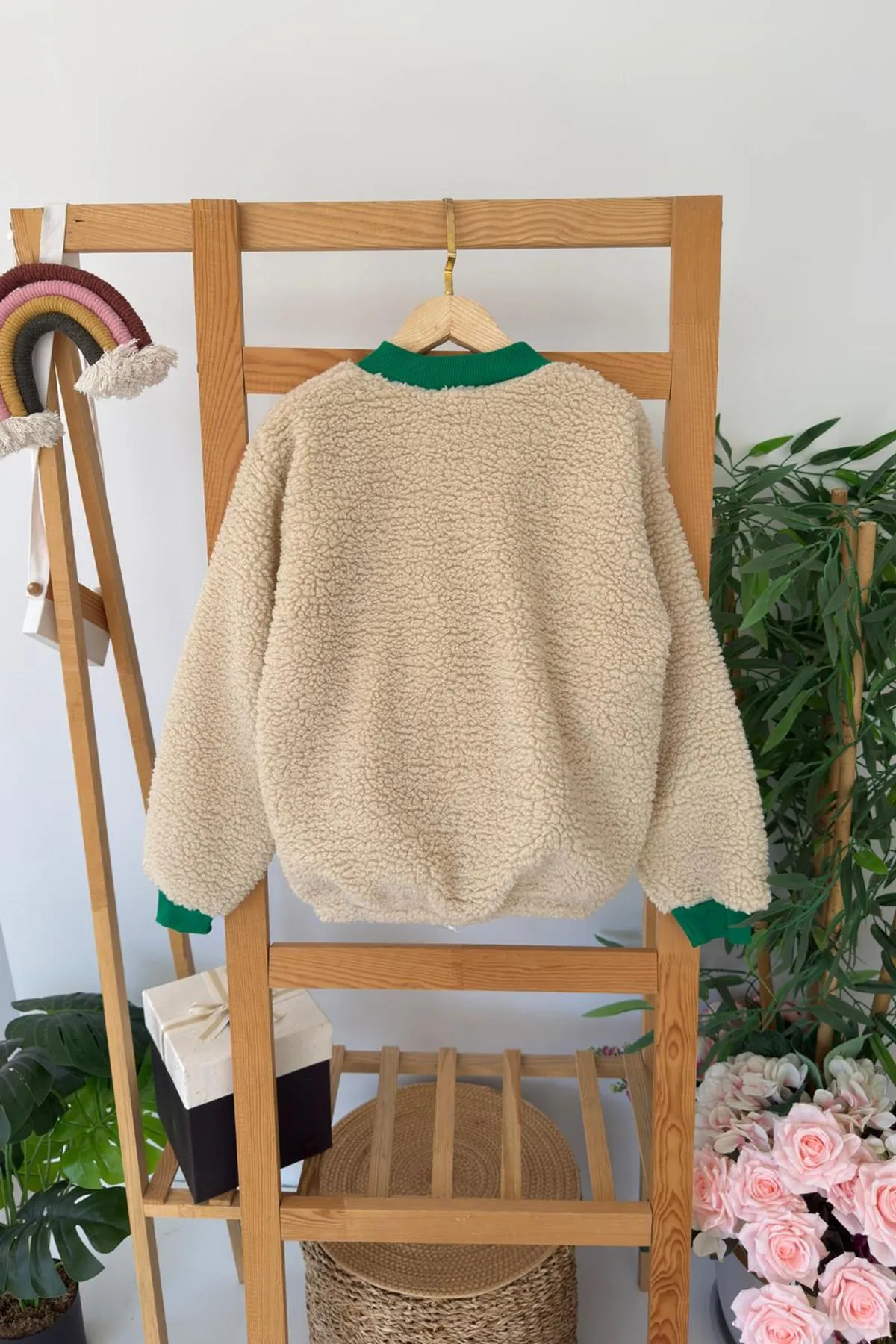 Miniğimin Cicileri V68 İşleme Detaylı Kolej Kışlık Unisex Kuzu Mont - Bej