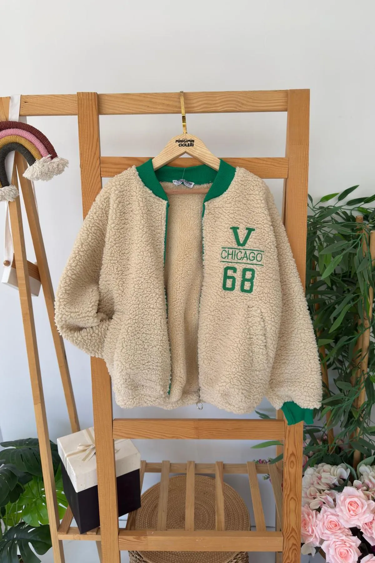 Miniğimin Cicileri V68 İşleme Detaylı Kolej Kışlık Unisex Kuzu Mont - Bej