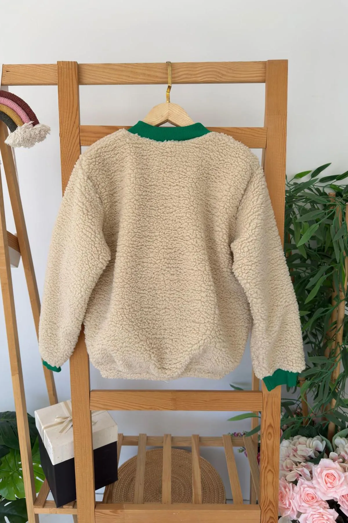 Miniğimin Cicileri V68 İşleme Detaylı Kolej Kışlık Unisex Kuzu Mont - Bej