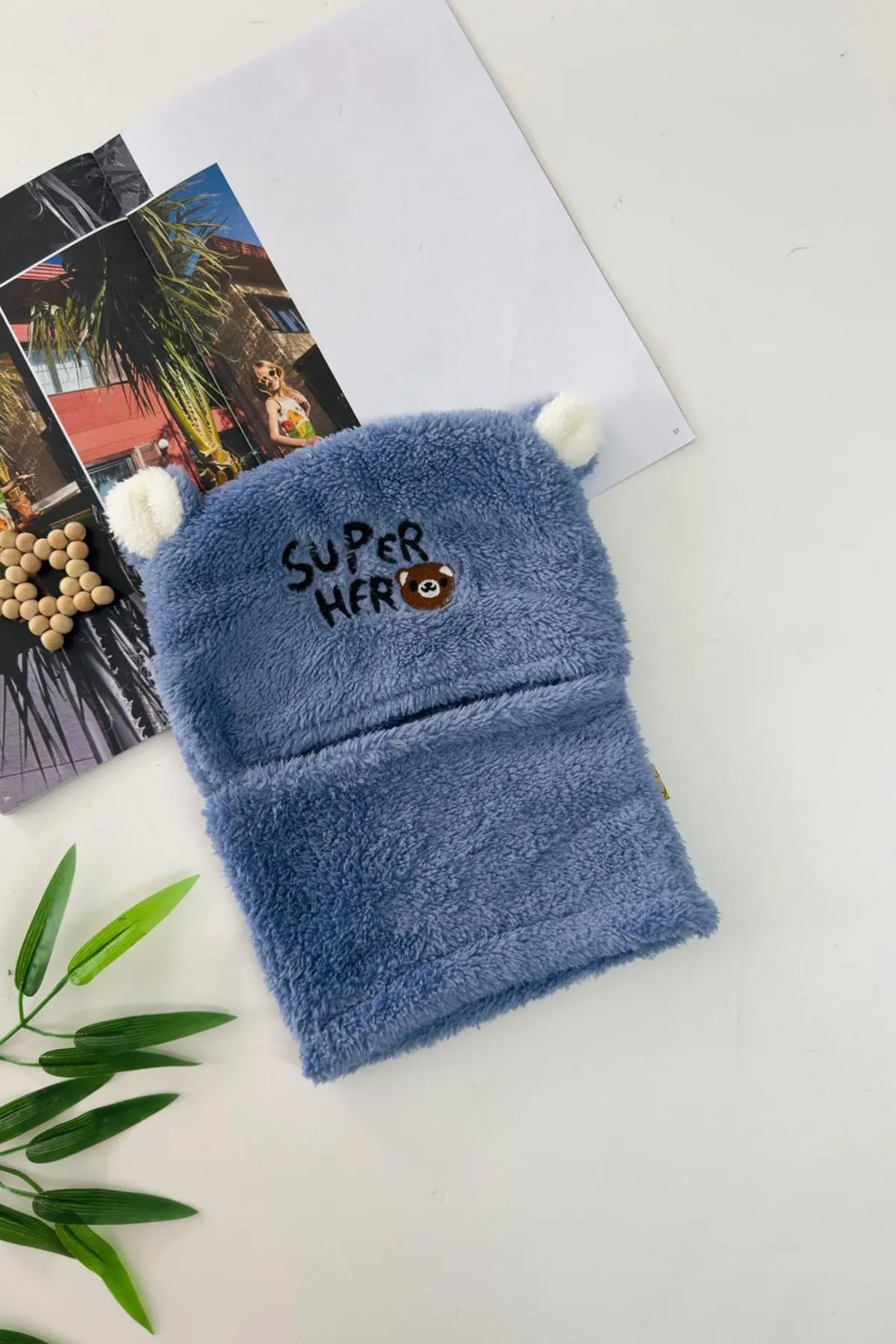 Miniğimin Cicileri Süper Hero Kulaklı Peluş Yüz Koruyucu Erkek Çocuk Boyunluk - Mavi