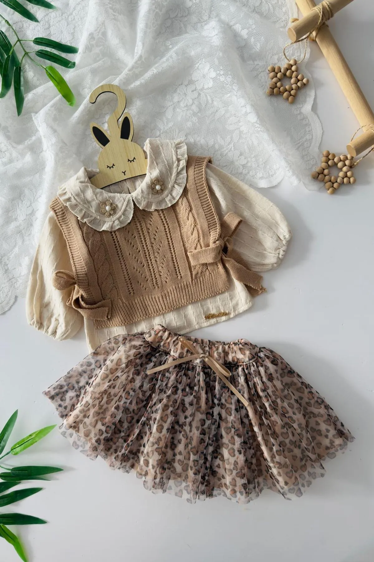 Miniğimin Cicileri Leopar Tül Etekli Triko Süveterli Kız Bebek 3 lü Takım - Kahve