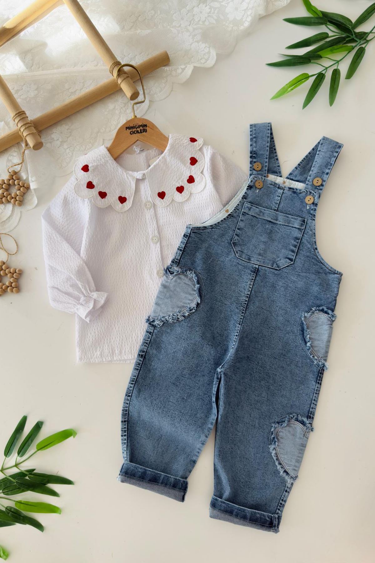 Miniğimin Cicileri Kalp İşlemeli Kız Çocuk Salopetli Kot Takım - Mavi