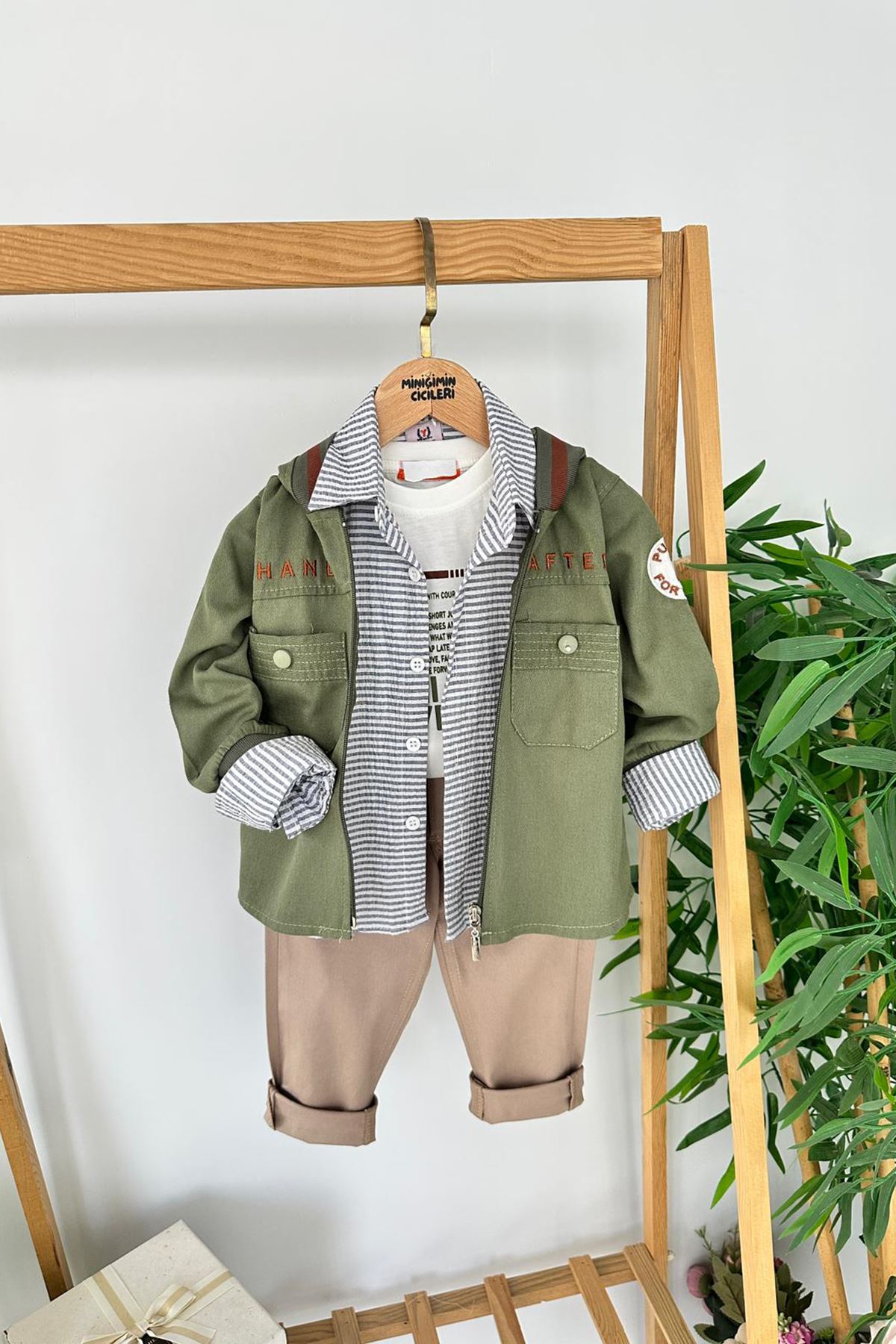 Miniğimin Cicileri Keten Ceketli Çizgili Gömlekli  Erkek Çocuk 4 lü Takım - Yeşil