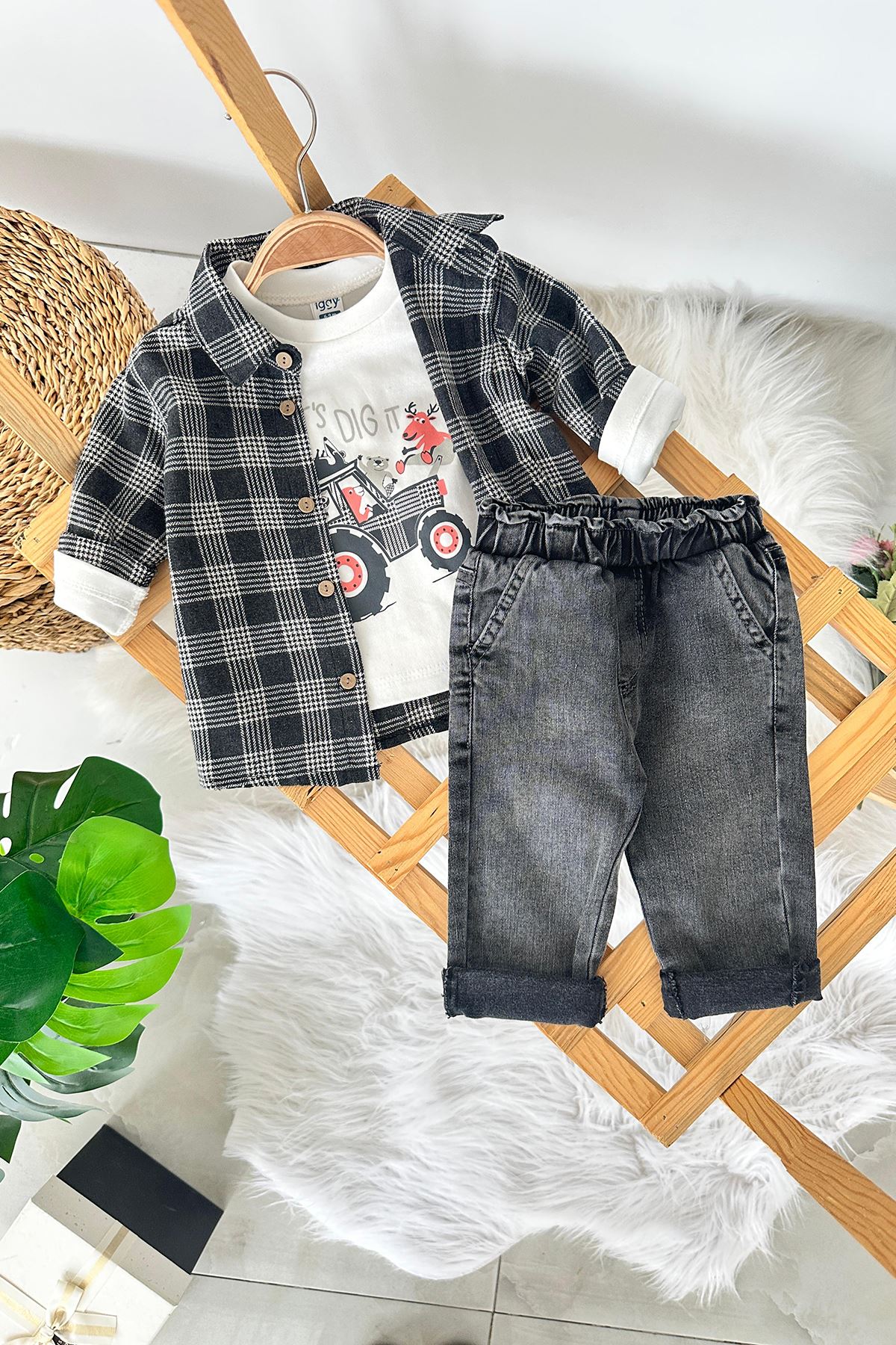 Miniğimin Cicileri Traktör Baskılı Oduncu Gömlekli Spor 3 lü Takım - Füme