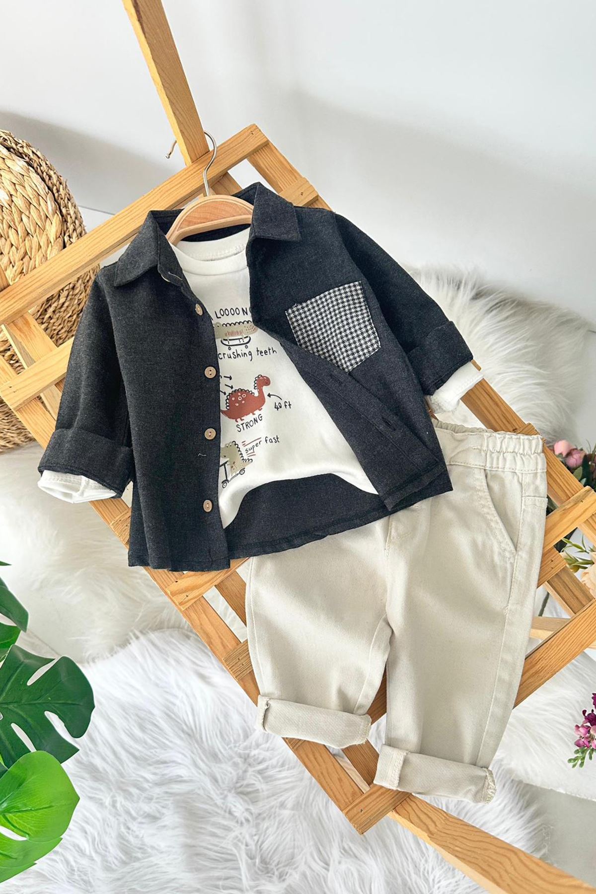 Miniğimin Cicileri Dino Desenli Kare Cep Detaylı Gömlekli Erkek Bebek 3’lü Takım - Füme