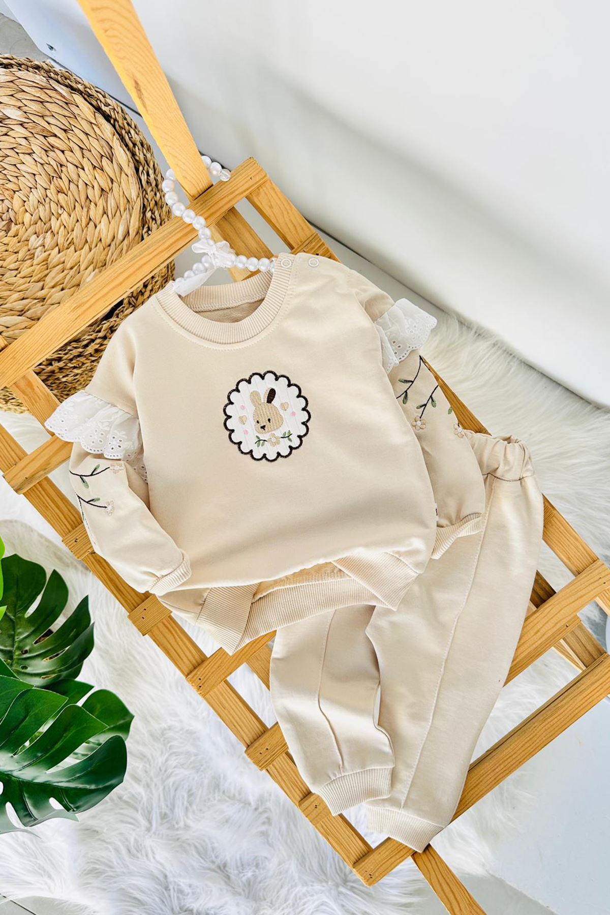 Miniğimin Cicileri Sevimli Tavşan Nakışlı Kız Bebek Sweatshirt Pantolon Takım - Taş