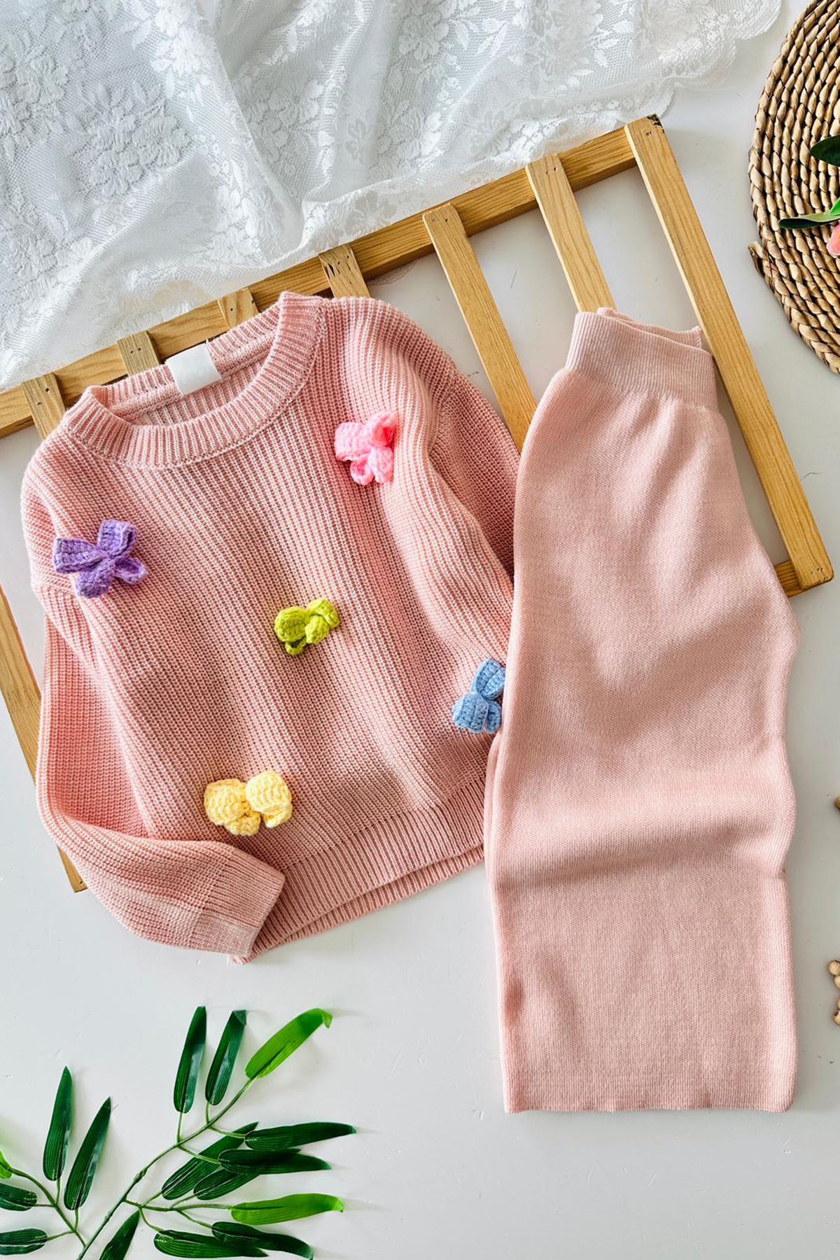 Miniğimin Cicileri Fiyonk Örgü Detaylı Triko Kız Çocuk Takım - Pembe