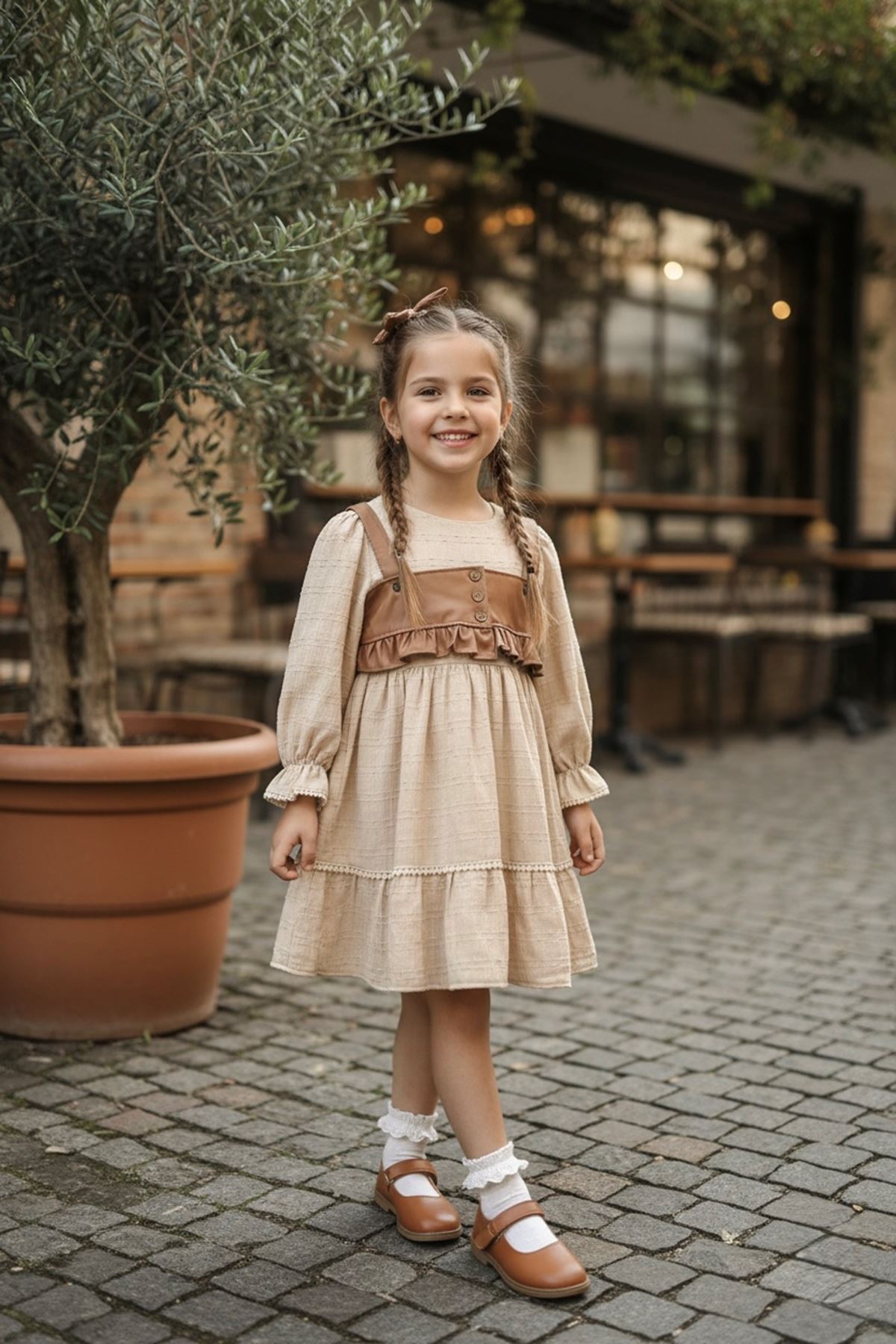 Miniğimin Cicileri (6-12 Yaş) Deri Yelekli Müslin Pamuk Elbise Kız Çocuk - Vizon