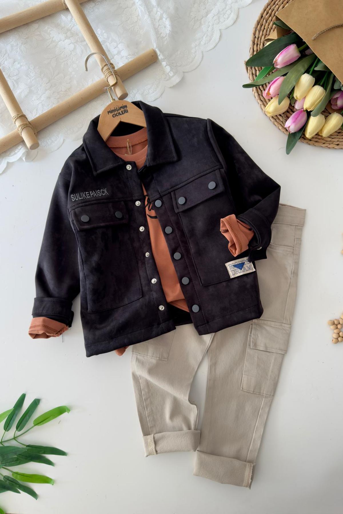 Miniğimin Cicileri Süet Görünümlü Çıtçıt Düğmeli Ceketli Erkek Çocuk 3’lü Takım - Siyah