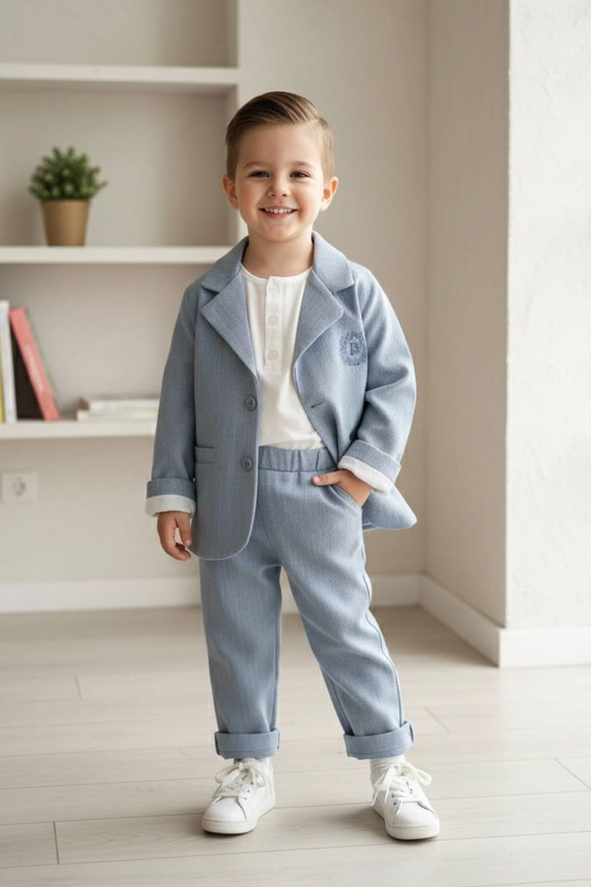 Miniğimin Cicileri B Nakış Detaylı Erkek Çocuk Ceketli 3’lü Spor Takım - Mavi