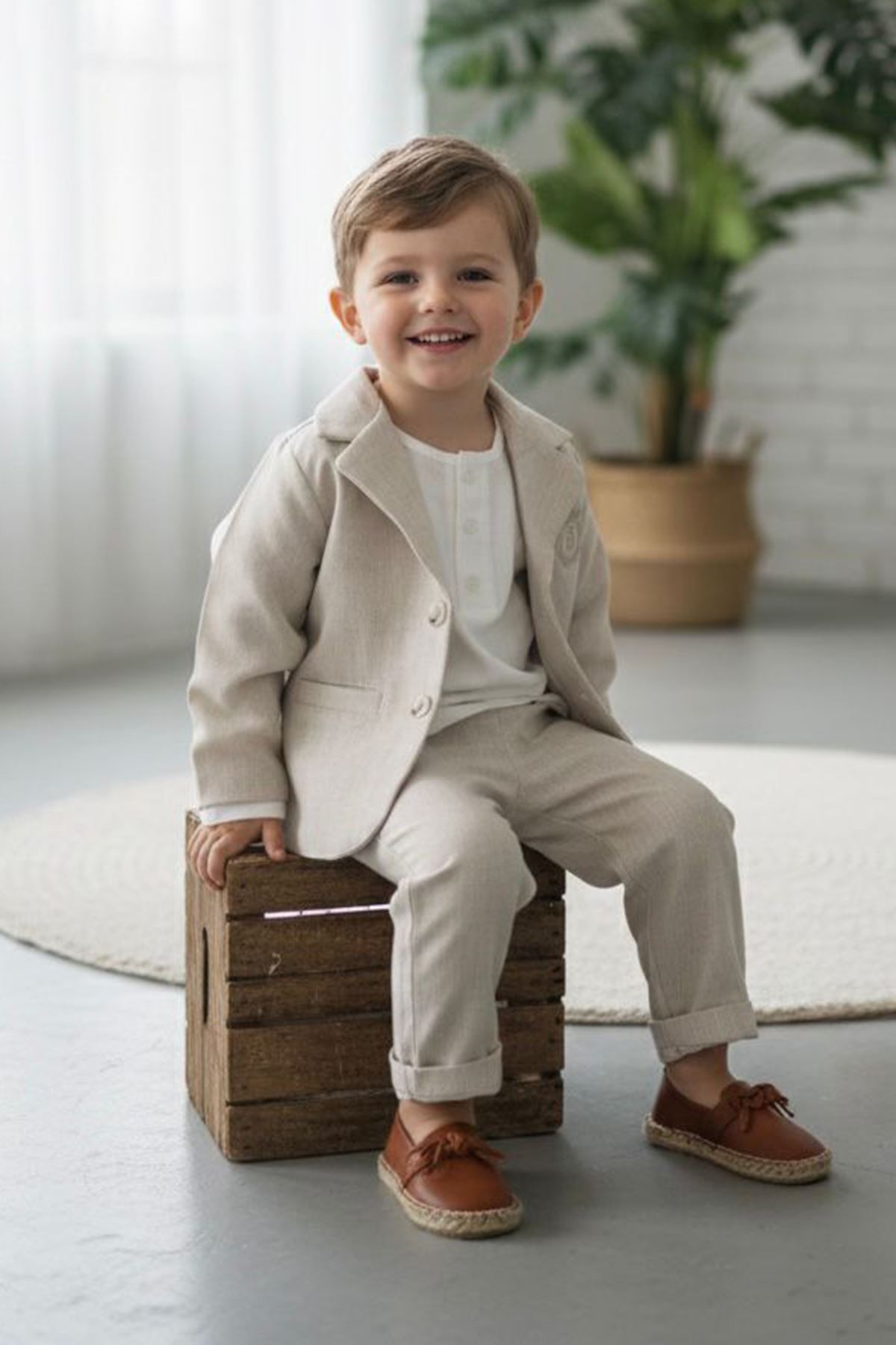 Miniğimin Cicileri B Nakış Detaylı Erkek Çocuk Ceketli 3’lü Spor Takım - Bej