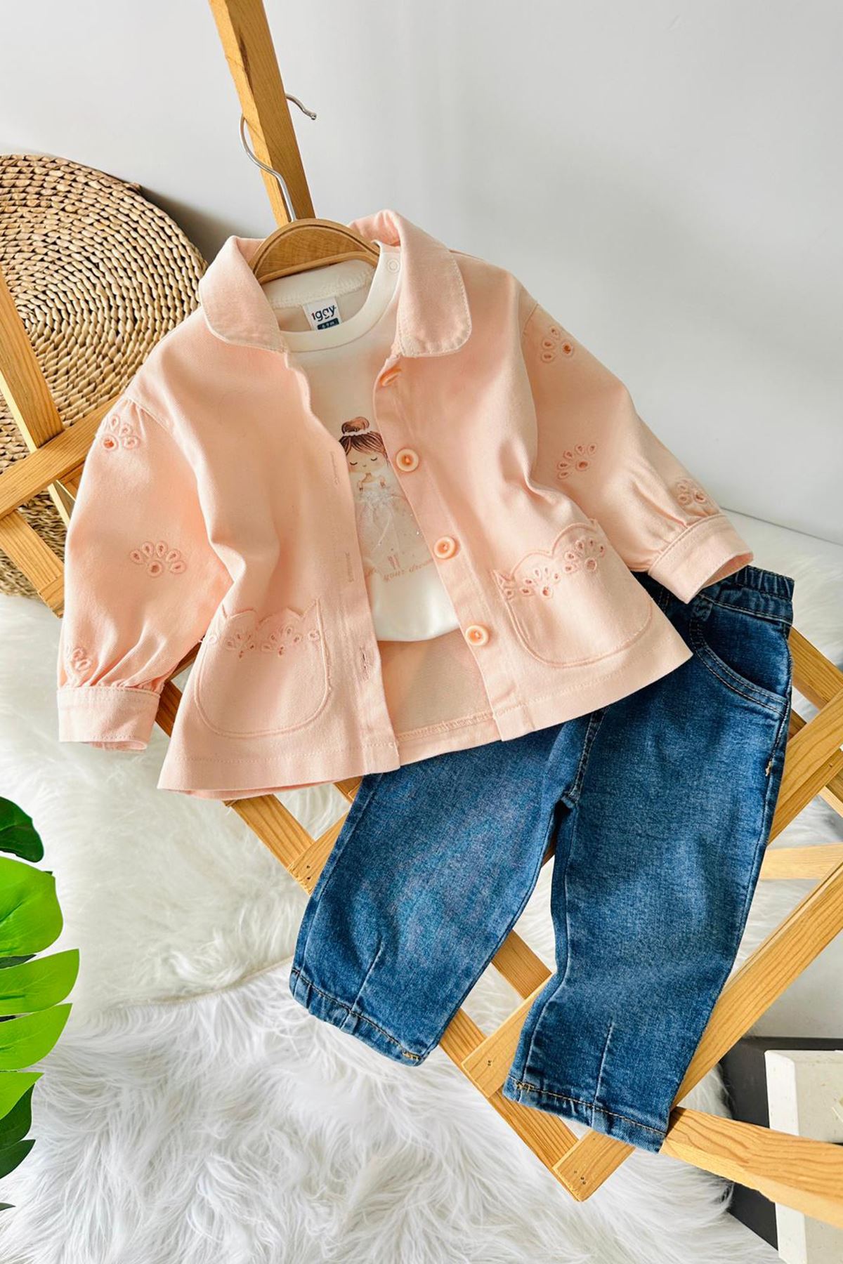 Miniğimin Cicileri Prenses Baskılı Lazer Kesim Ceketli 3 lü  Kız Bebek Takım - Somon