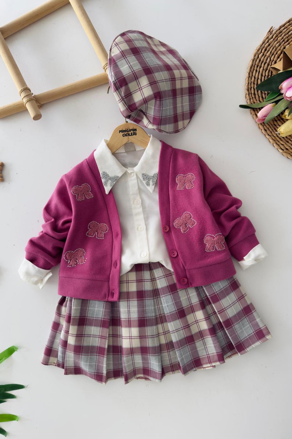 Minigimin Cicileri Yaka Taş Fiyonk Detaylı Ekose Etekli Kız Çocuk 4 lü Takım - Mürdüm