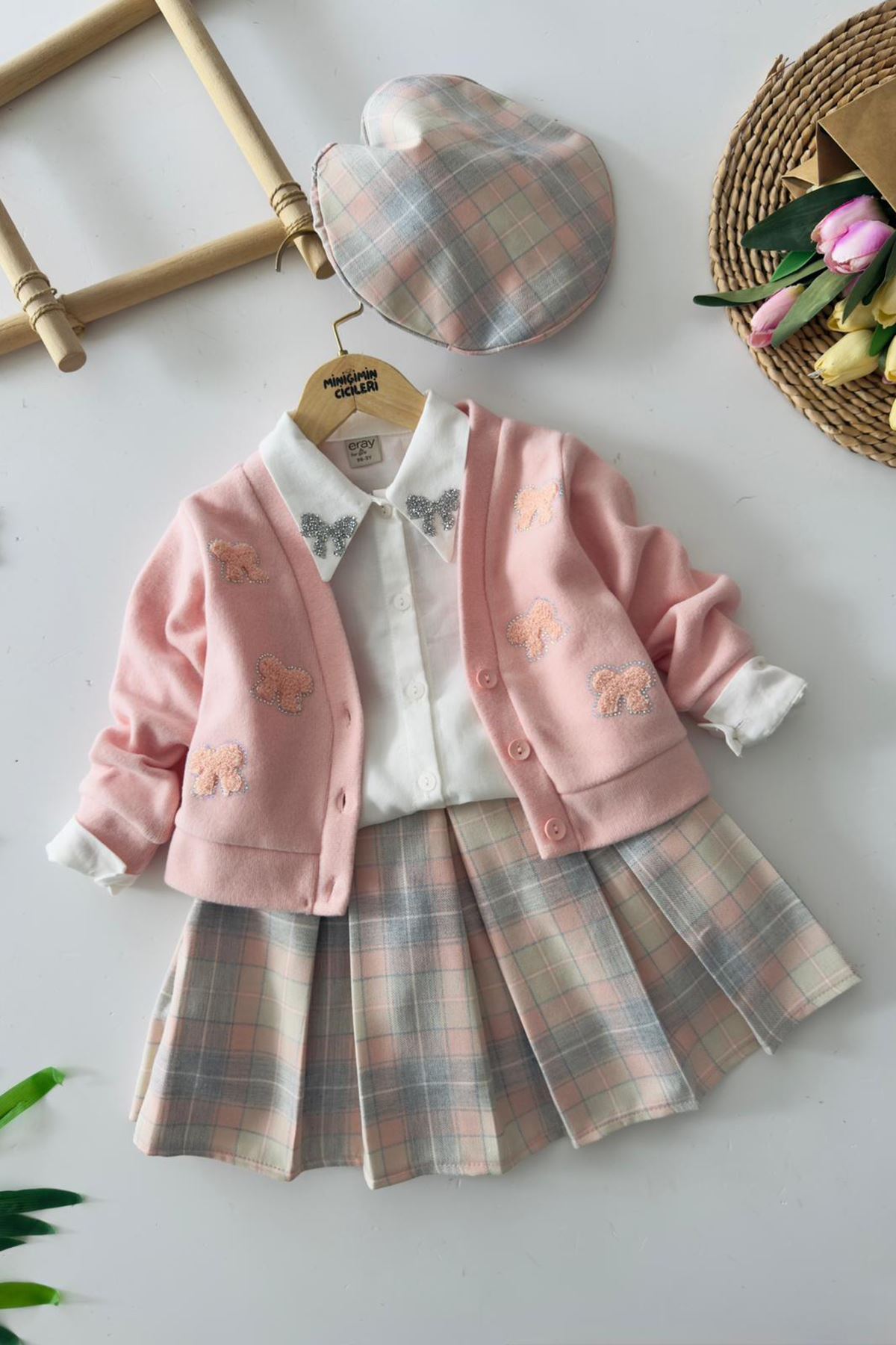 Minigimin Cicileri Yaka Taş Fiyonk Detaylı Ekose Etekli Kız Çocuk 4 lü Takım - Somon