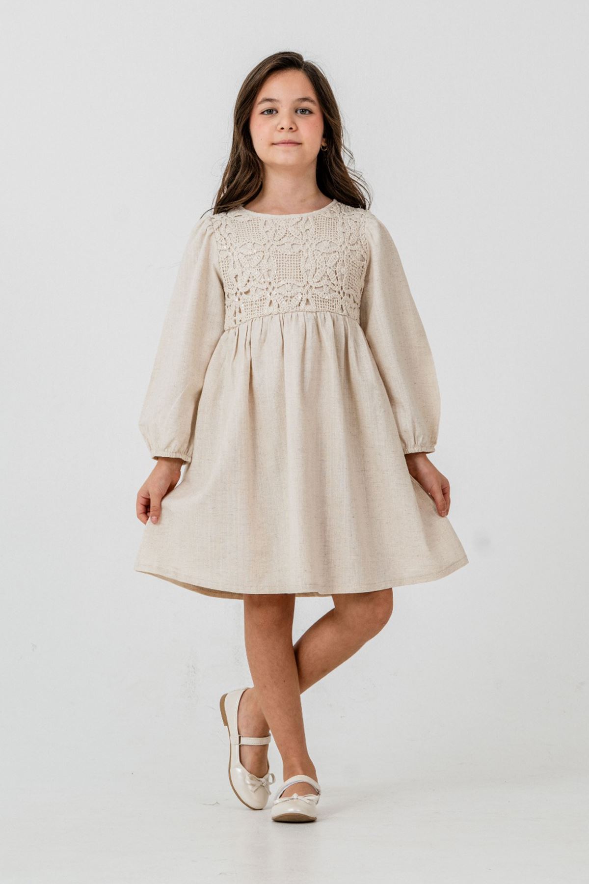 Miniğimin Cicileri Zarif Dantel Pul Detaylı Kız Çocuk Günlük Elbise - Bej