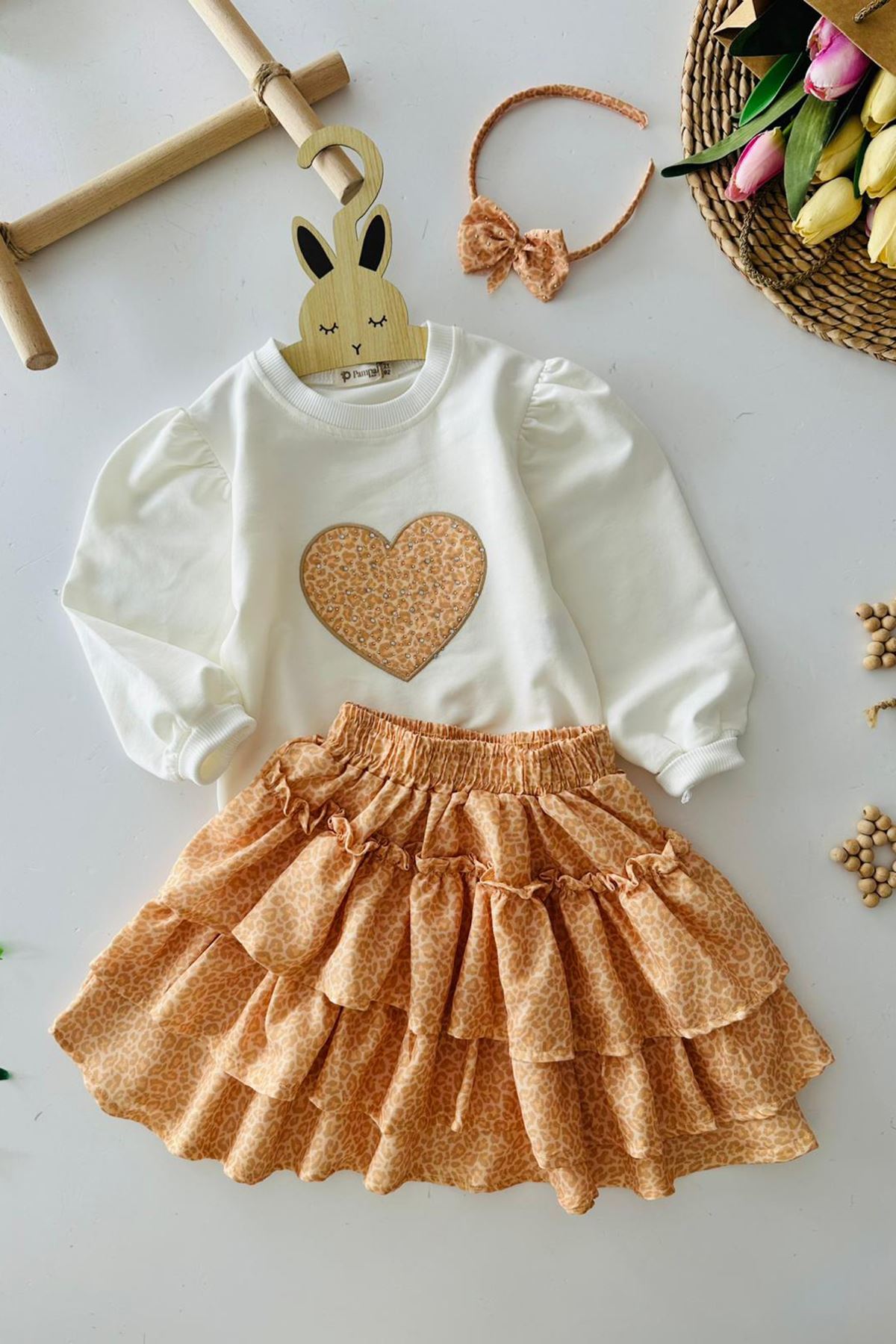 Miniğimin Cicileri Leopar Etekli Kalp Desenli Kız Çocuk Takım - Hardal