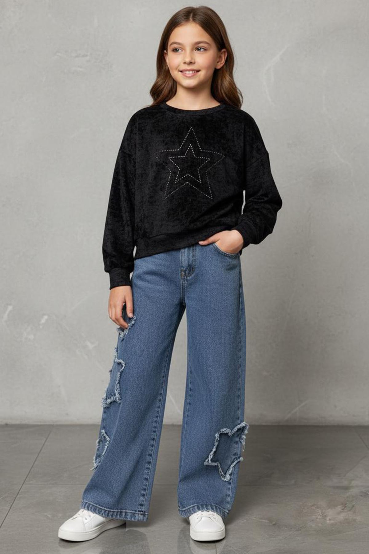 Minigimin Cicileri Yıldız Taşlı Detaylı Sweatshirt Yıldız Detay Jean Pantolonlu 2 li Kız Çocuk Takım - Siyah