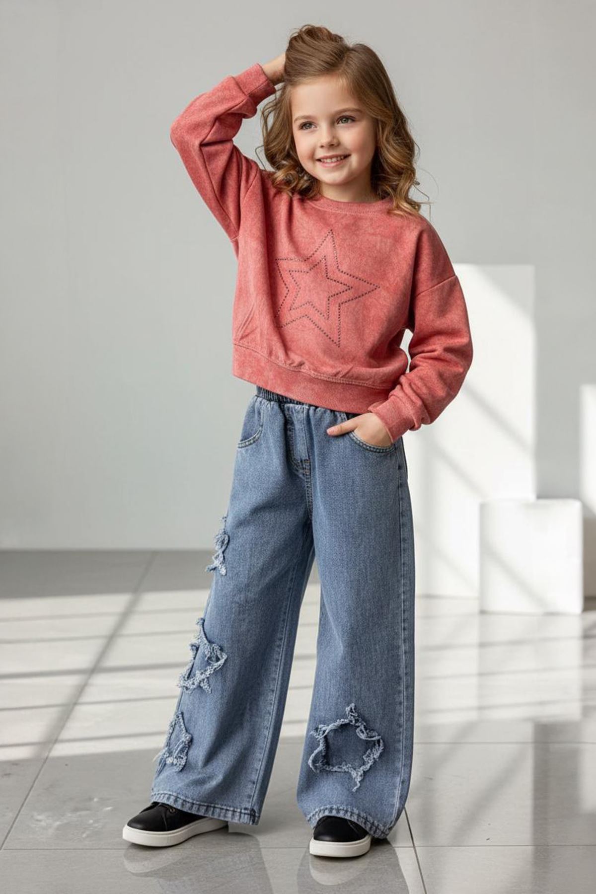 Minigimin Cicileri Yıldız Taşlı Detaylı Sweatshirt Yıldız Detay Jean Pantolonlu 2 li Kız Çocuk Takım - Kiremit