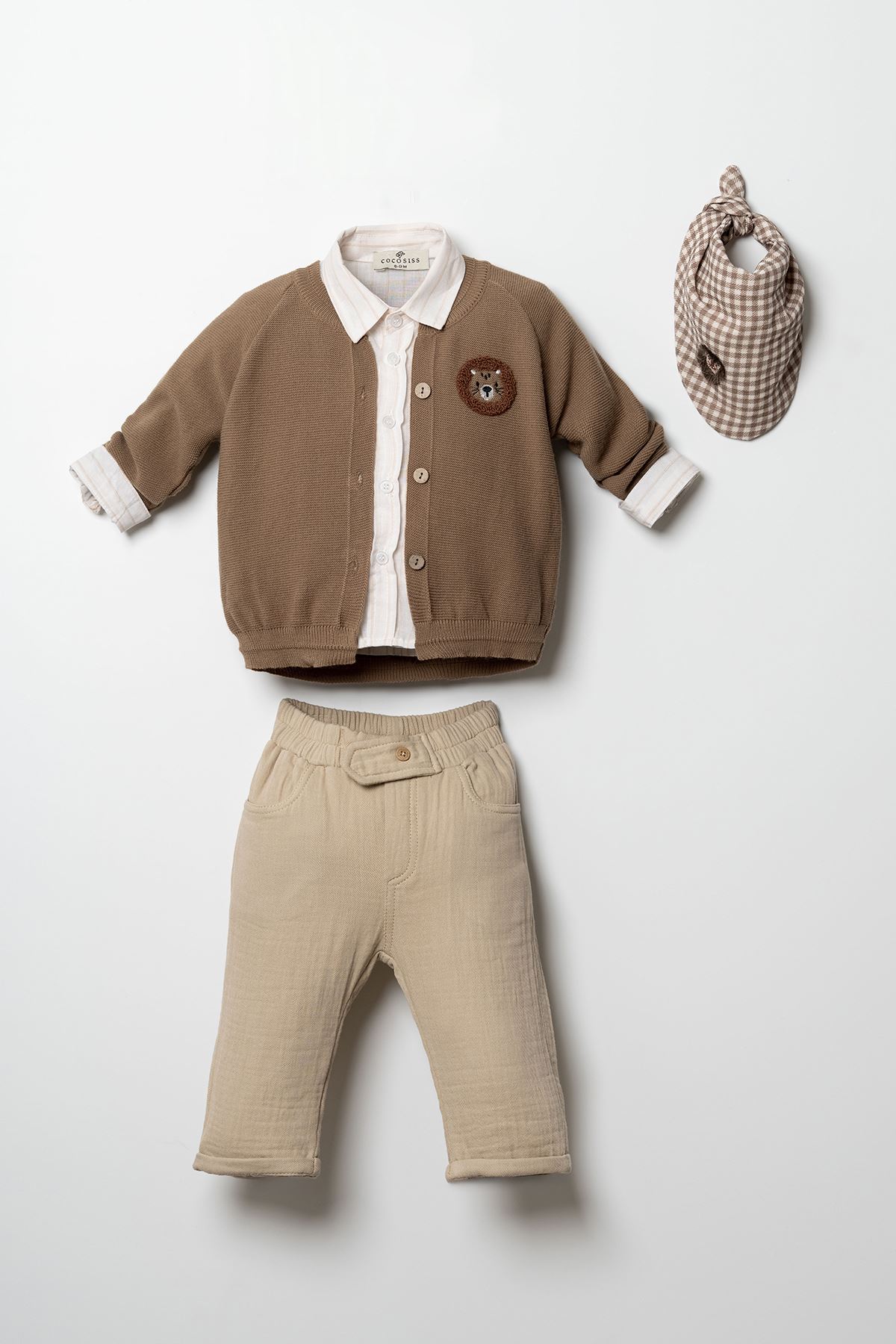 Minigimin Cicileri Süzüne Aslan Nakışlı Triko Hırka 4'lü Erkek Bebek Takım - Kahverengi