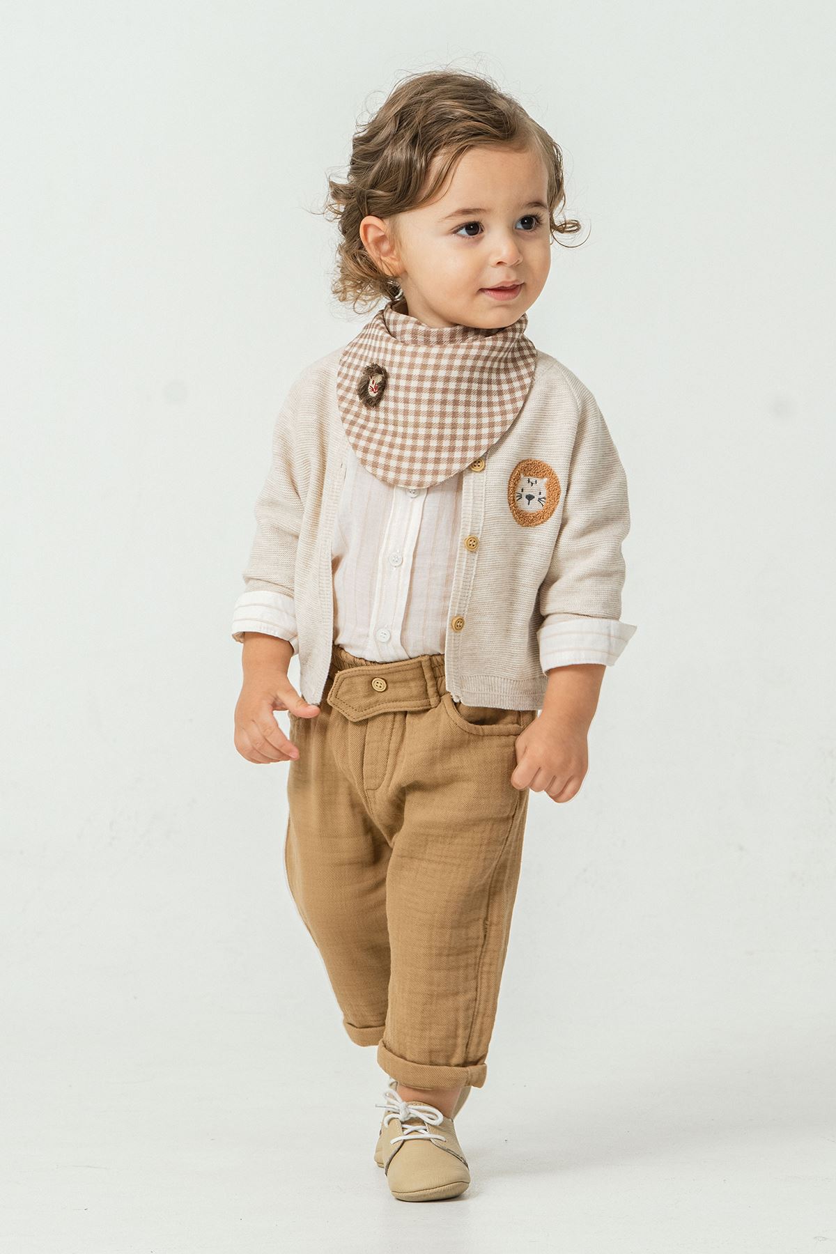 Minigimin Cicileri Süzüne Aslan Nakışlı Triko Hırka 4'lü Erkek Bebek Takım - Bej