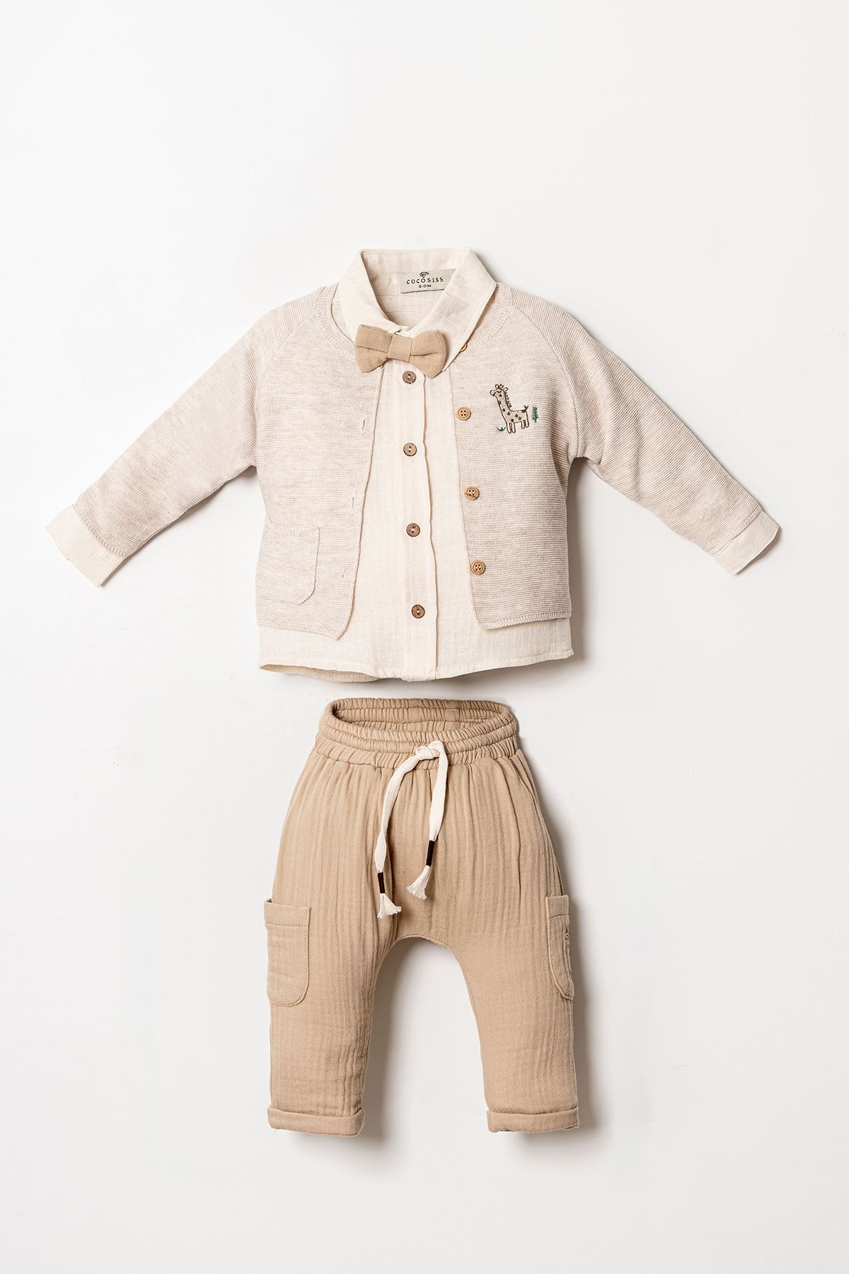 Minigimin Cicileri Zurefa Nakışlı Triko Hırka 4'LÜ Erkek Bebek Takım - Bej