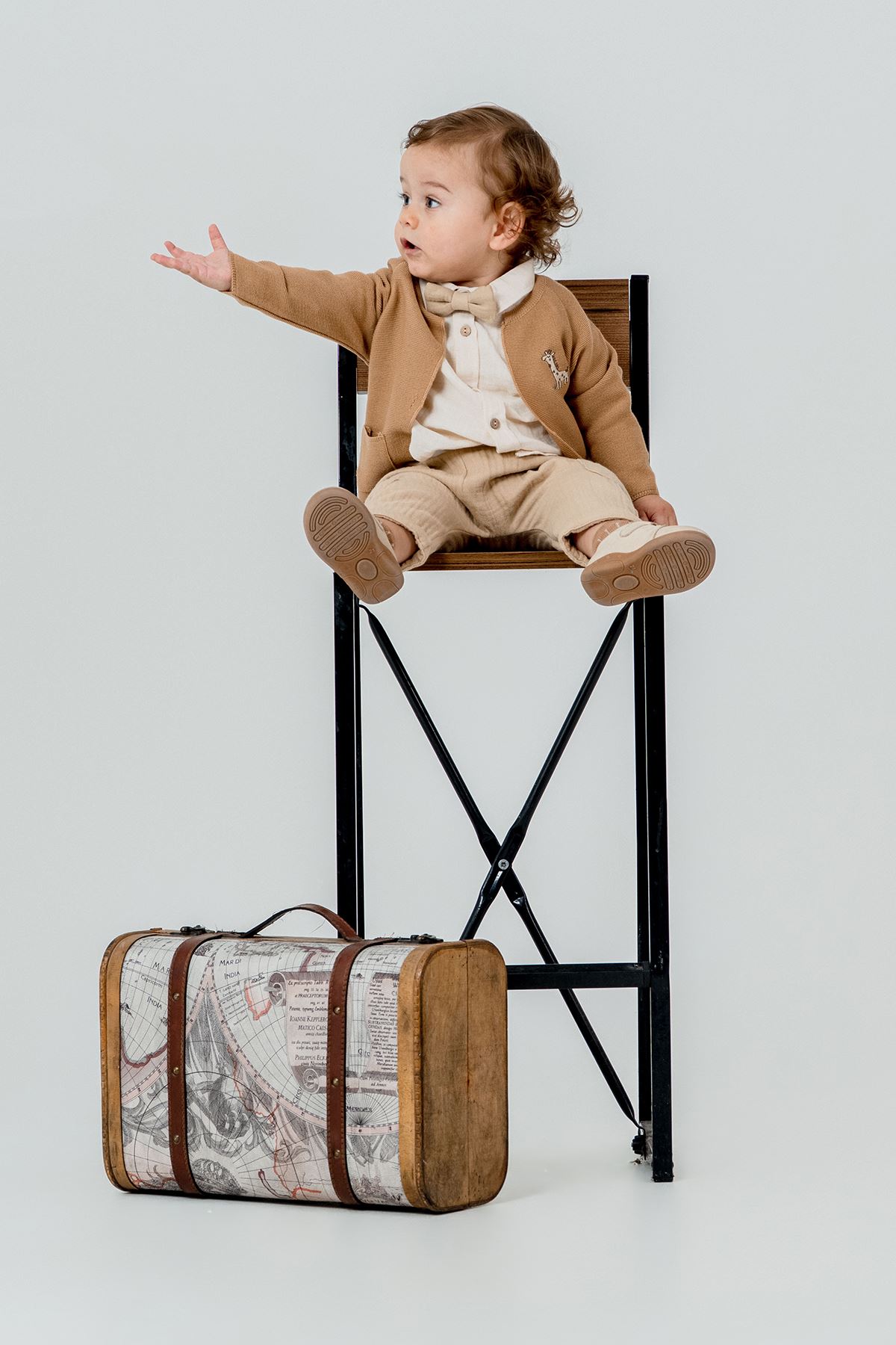 Minigimin Cicileri Zurefa Nakışlı Triko Hırka 4'LÜ Erkek Bebek Takım - Kahverengi