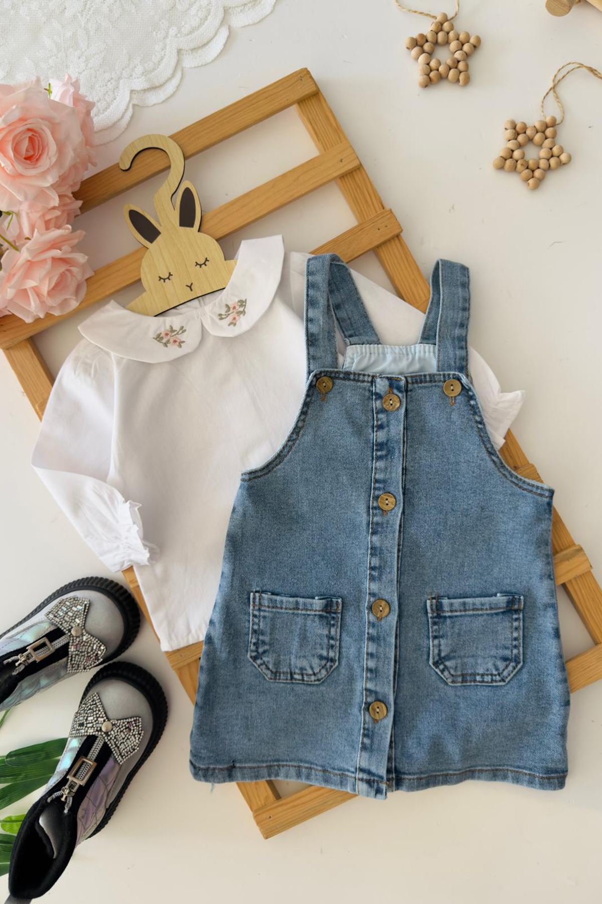 Miniğimin Cicileri Yaka Çiçek İşleme Detaylı Kot Jileli Kız Çocuk Takım - Mavi