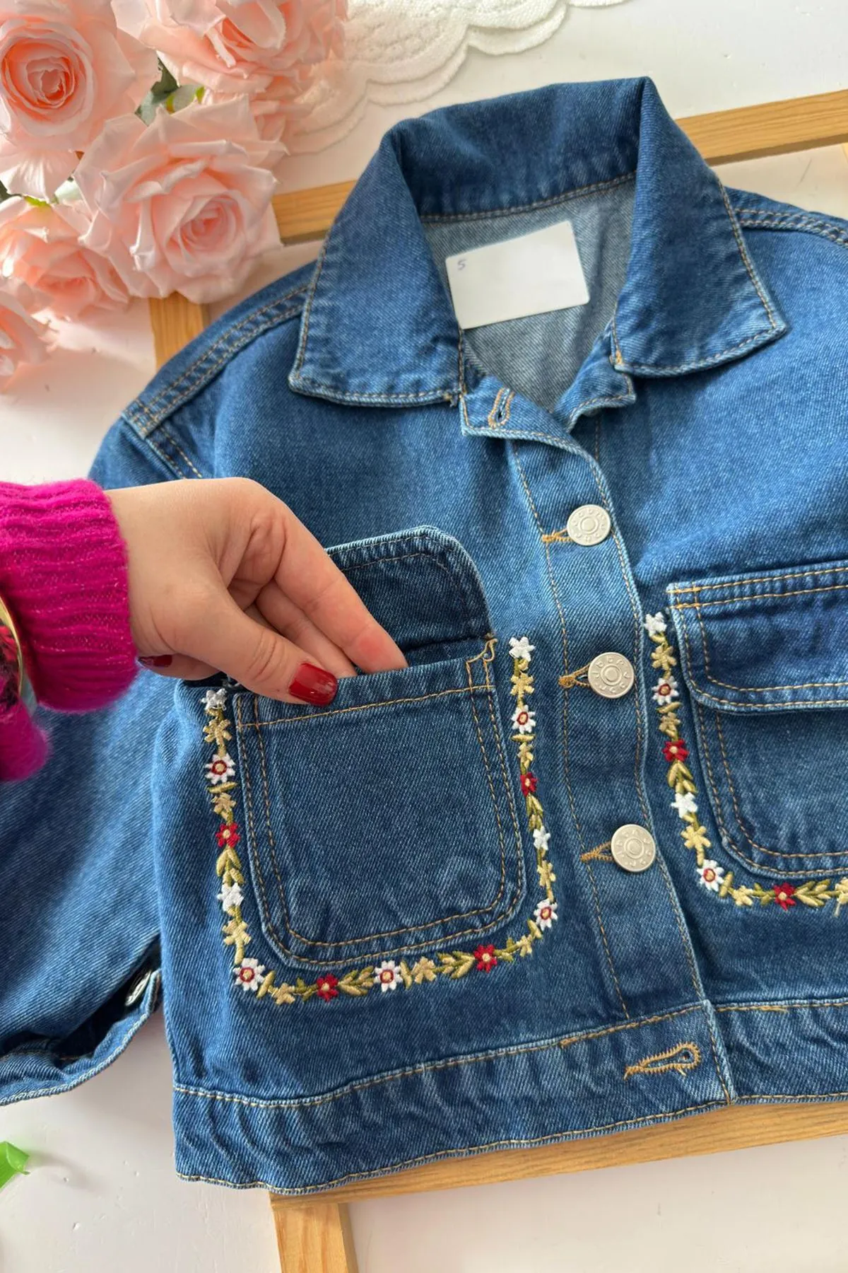Miniğimin Cicileri Cep Çiçek İşleme Detaylı Kız Çocuk Denim Kot 2 li Takım - Koyu Mavi