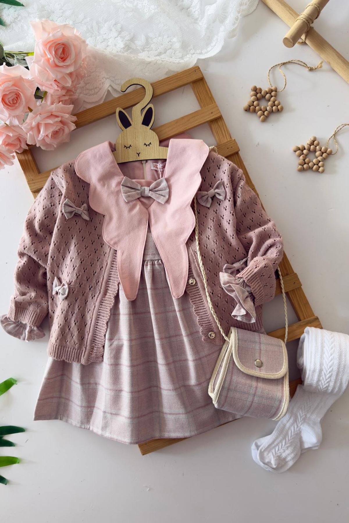 Miniğimin Cicileri Fiyonk Detaylı Triko Hırkalı Asimetrik Yakalı Kız Çocuk 4 lü Elbise Takımı - Gül Kurusu