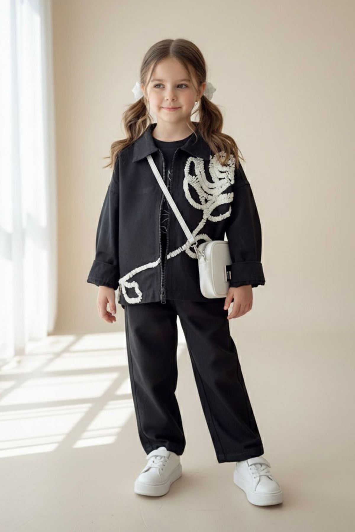 Miniğimin Cicileri Gül Desenli Ceketli 3 lü Takım - Siyah