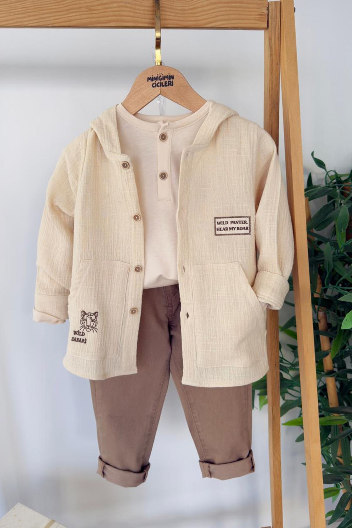 Miniğimin Cicileri Premium Kaplan Baskılı Müslin Erkek Çocuk Kapüşonlu 3 lü Takım - Bej
