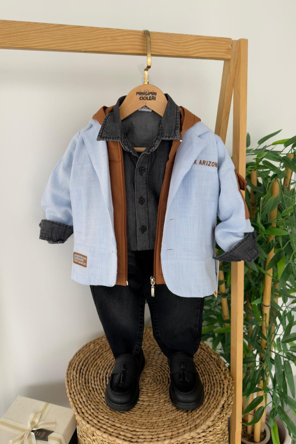 Miniğimin Cicileri Arizona İşleme Ceketli Kapüşonlu Yelekli 4 lü Erkek Çocuk Takım - Mavi