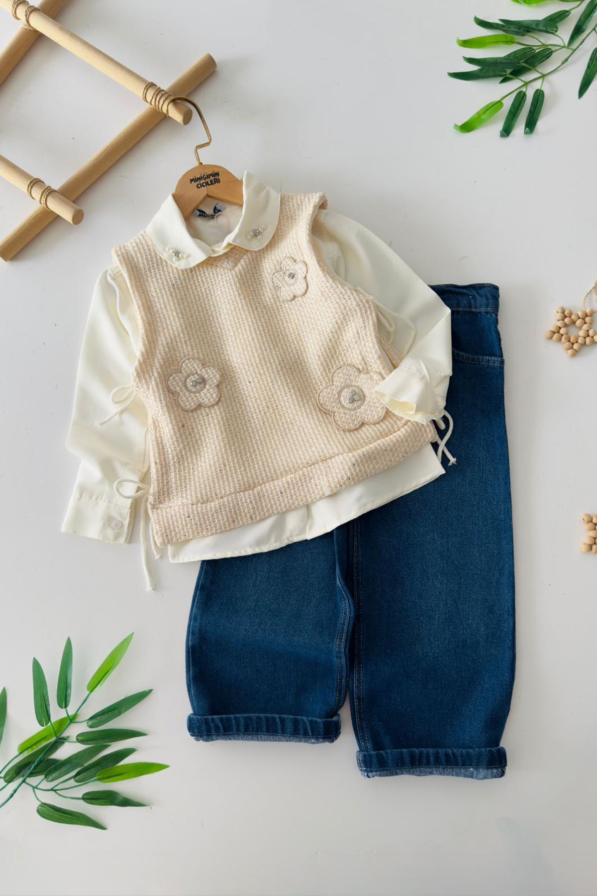 Miniğimin Cicileri Papatya Aplikeli Triko Pullu Süveterli Kız Çocuk 3’lü Takım - Bej