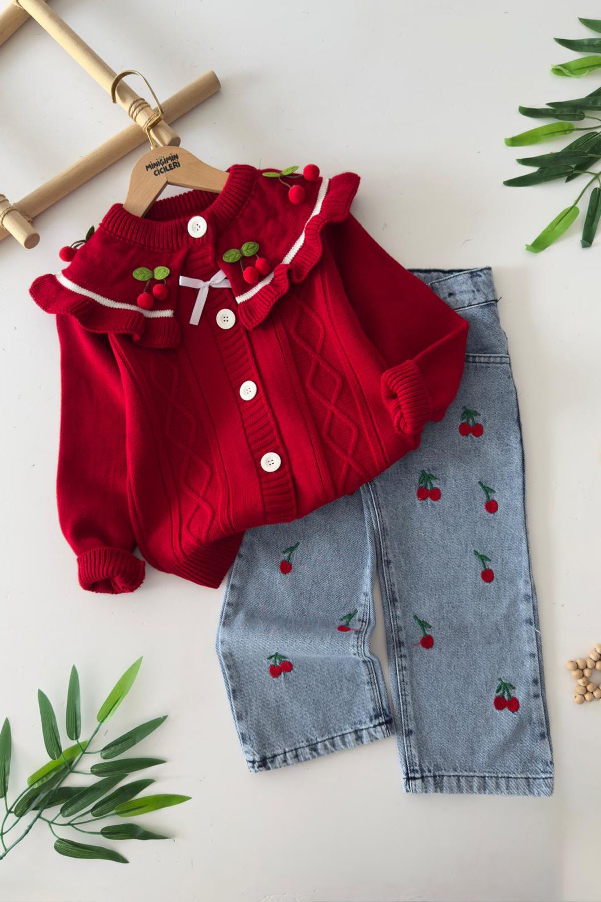 Miniğimin Cicileri Kiraz detaylı İşlemeli Kız Çocuk 3 lü takım - Kırmızı