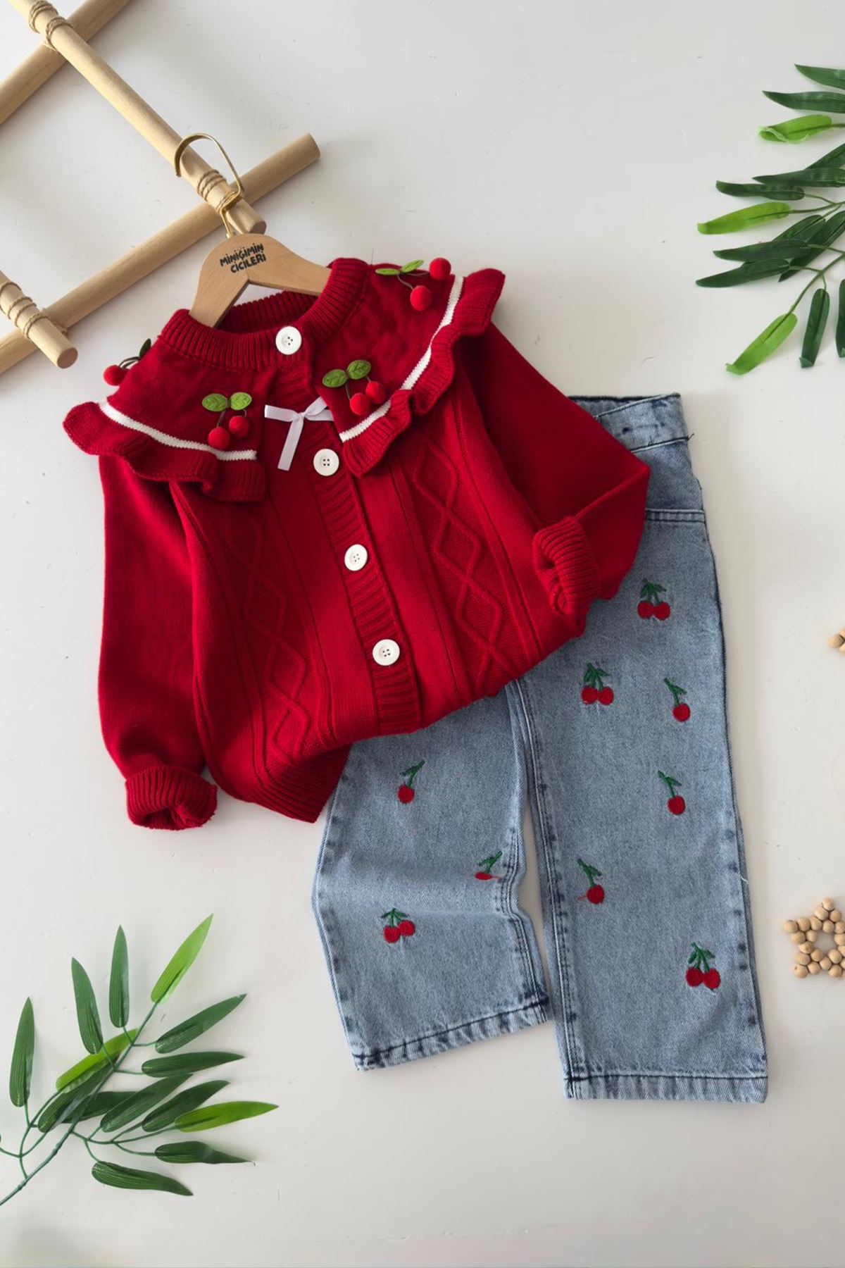 Miniğimin Cicileri Kiraz detaylı İşlemeli Kız Çocuk 3 lü takım - Kırmızı