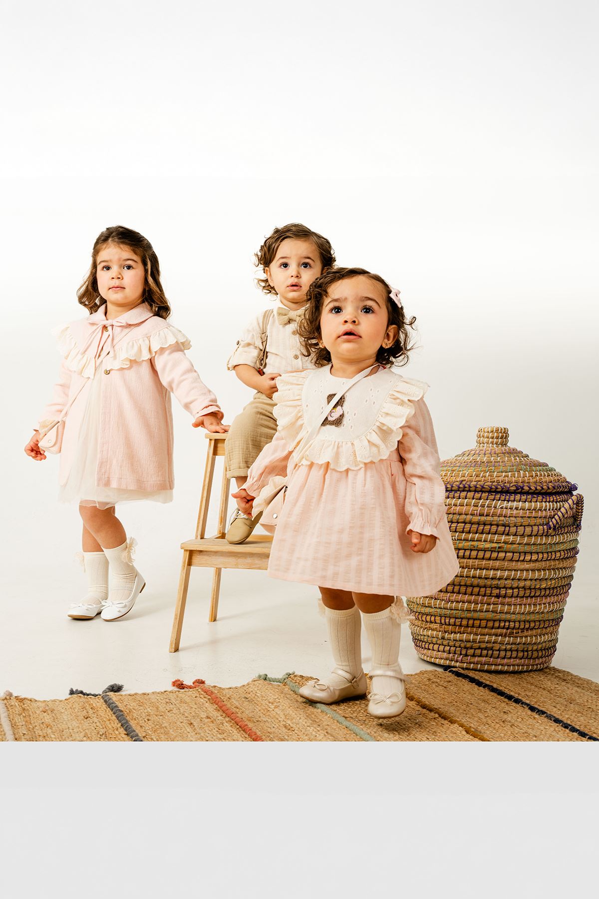 Miniğimin Cicileri Bear Nakışlı Fırfırlı Prenses Elbise 2’li Kız Bebek Takımı - Somon