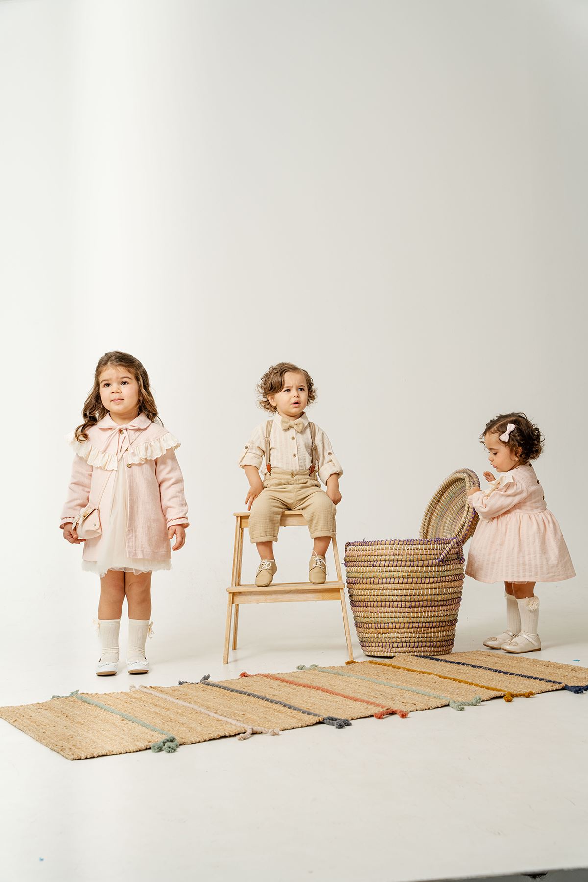 Miniğimin Cicileri Bear Nakışlı Fırfırlı Prenses Elbise 2’li Kız Bebek Takımı - Somon