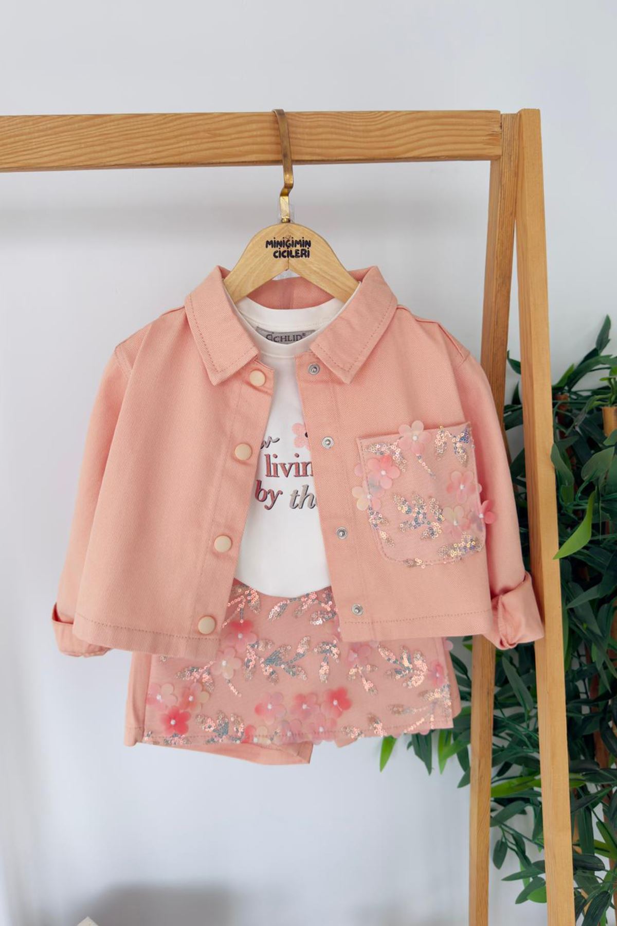 Miniğimin Cicileri Payetli Çiçek İşleme Cep Detaylı Şort  Etekli Kız Çocuk 3 lü Takım - Somon