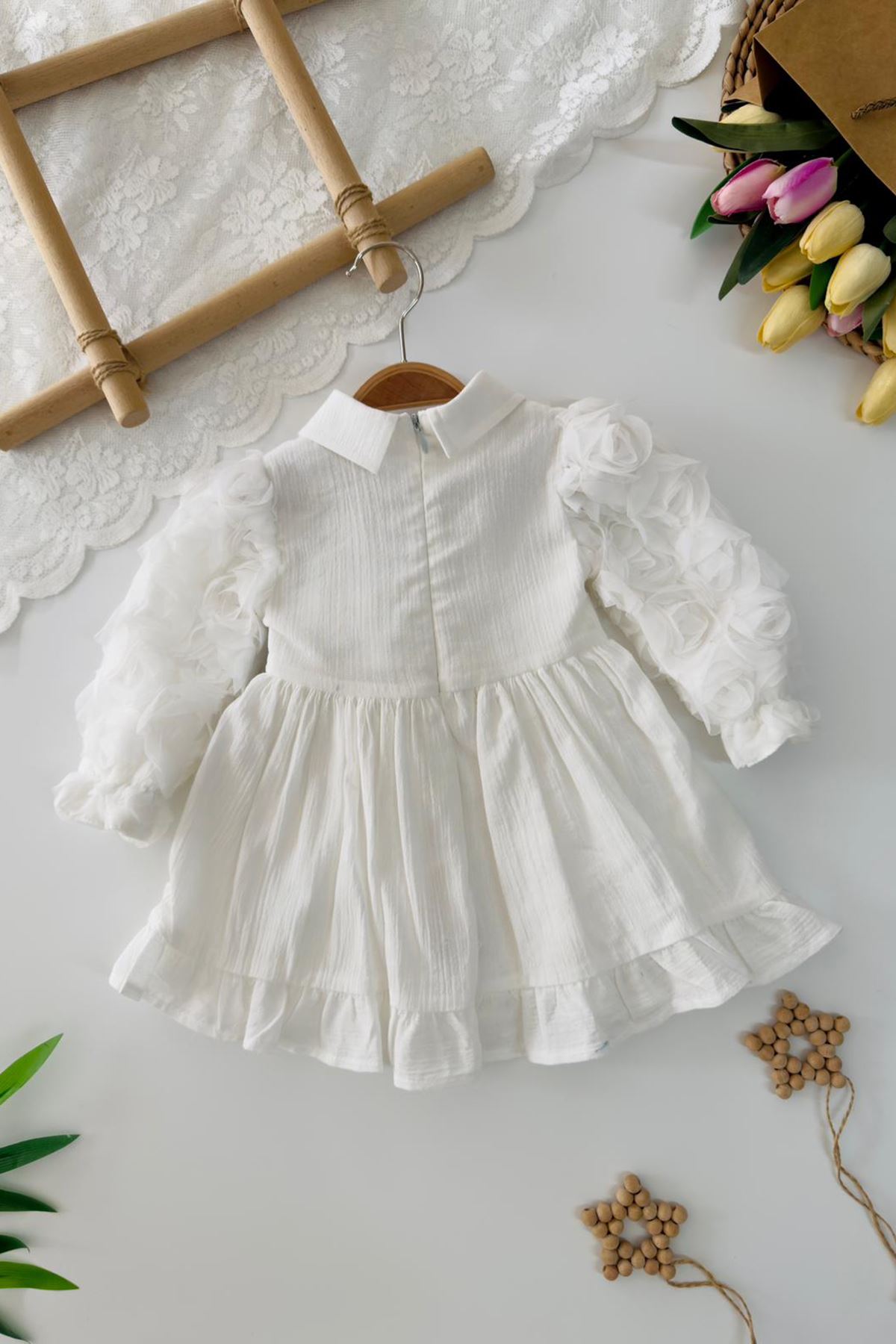Miniğimin Cicileri Çiçek Aplikeli Taş İşleme Yakalı Kız Çocuk Elbise - Beyaz