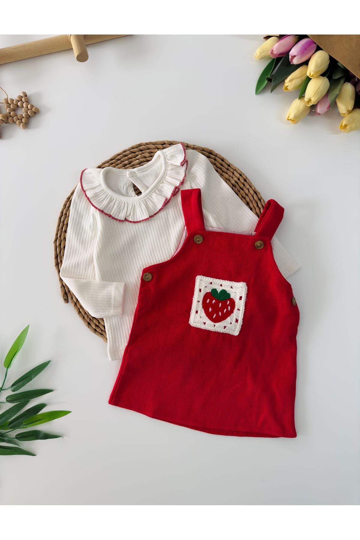 Miniğimin Cicileri Çilek Nakış Kız Bebek 2 li Kadife Elbise - Krımızı