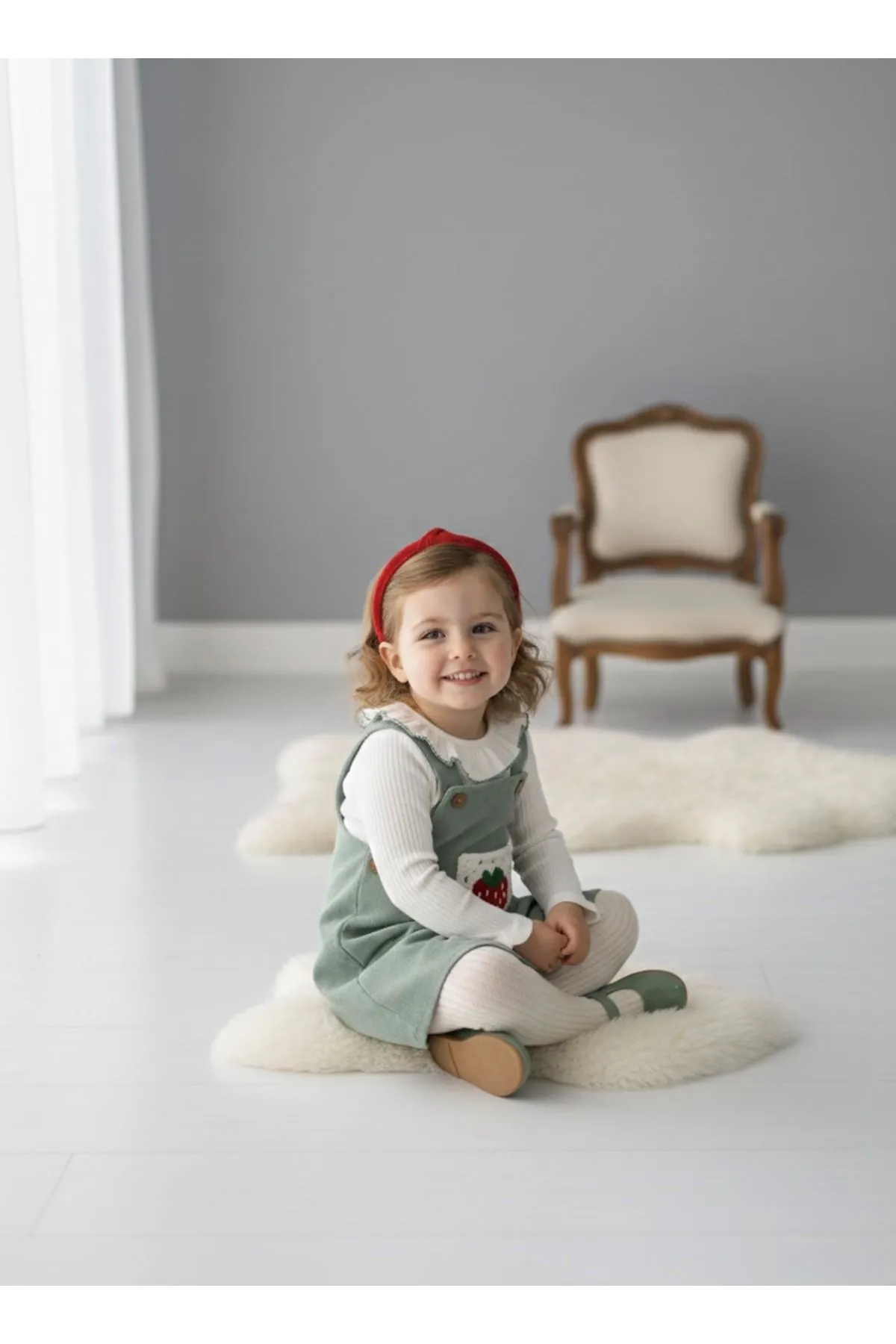 Miniğimin Cicileri Çilek Nakış Kız Bebek 2 li Kadife Elbise - Yeşil
