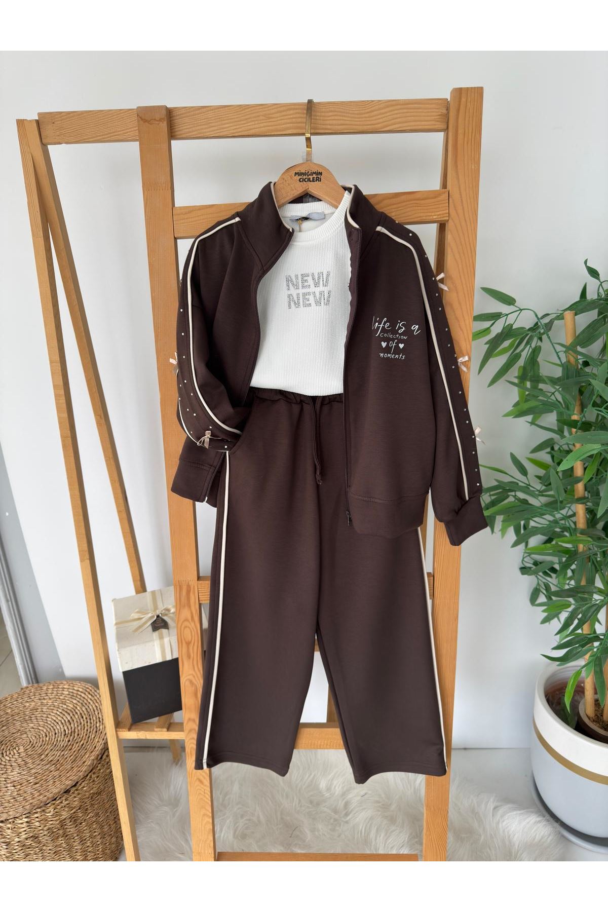 Miniğimin Cicileri Kol Fiyonk Taş Detaylı Fermuarlı Hırkalı 2 li Takım - Acı Kahve
