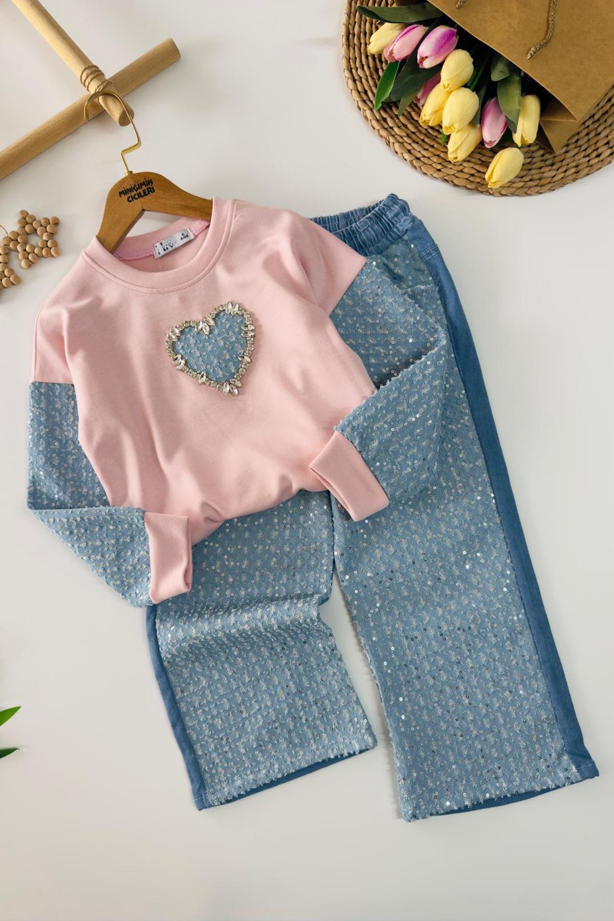 Miniğimin Cicileri Kalp Detaylı Payetli Kot Pantolonlu Kız Çocuk 2 li Takım - Pembe