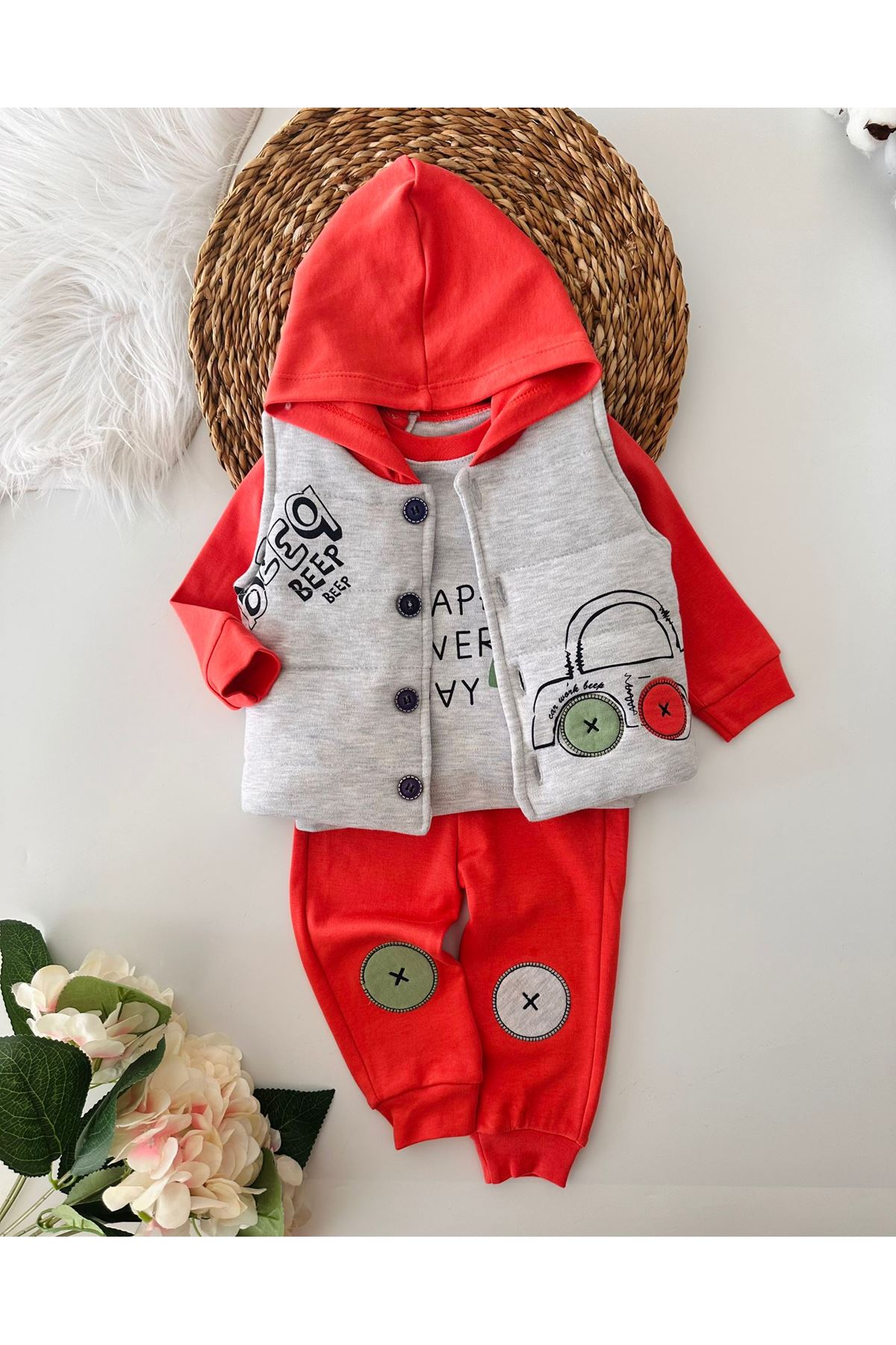 Miniğimin Cicileri Erkek Bebek Yelekli Kapüşonlu3 lü Takım - Turuncu