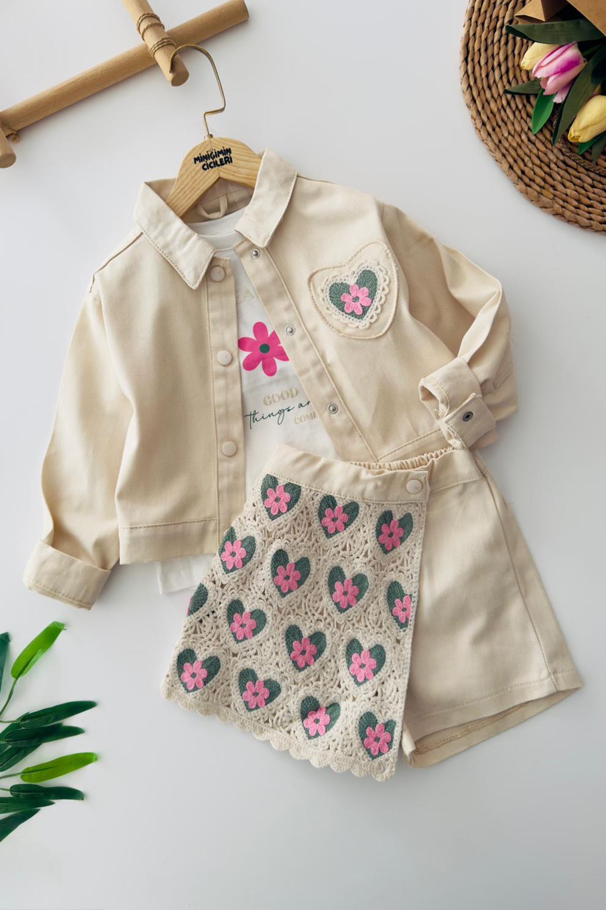 Miniğimin Cicileri Örgü Çiçek Desenli Şort Etekli 3 lü Takım - Krem